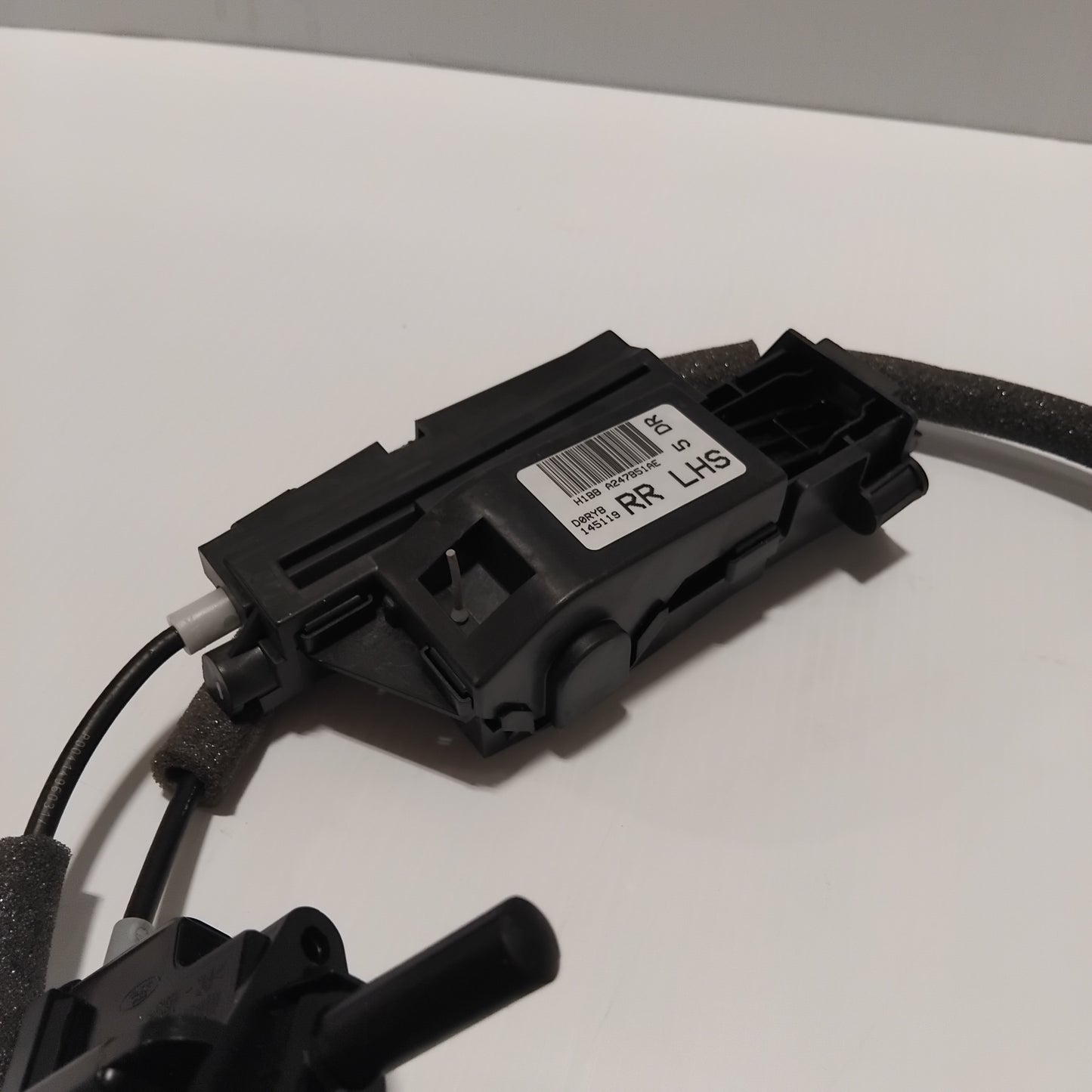 Genuine Ford Protector | 2283824