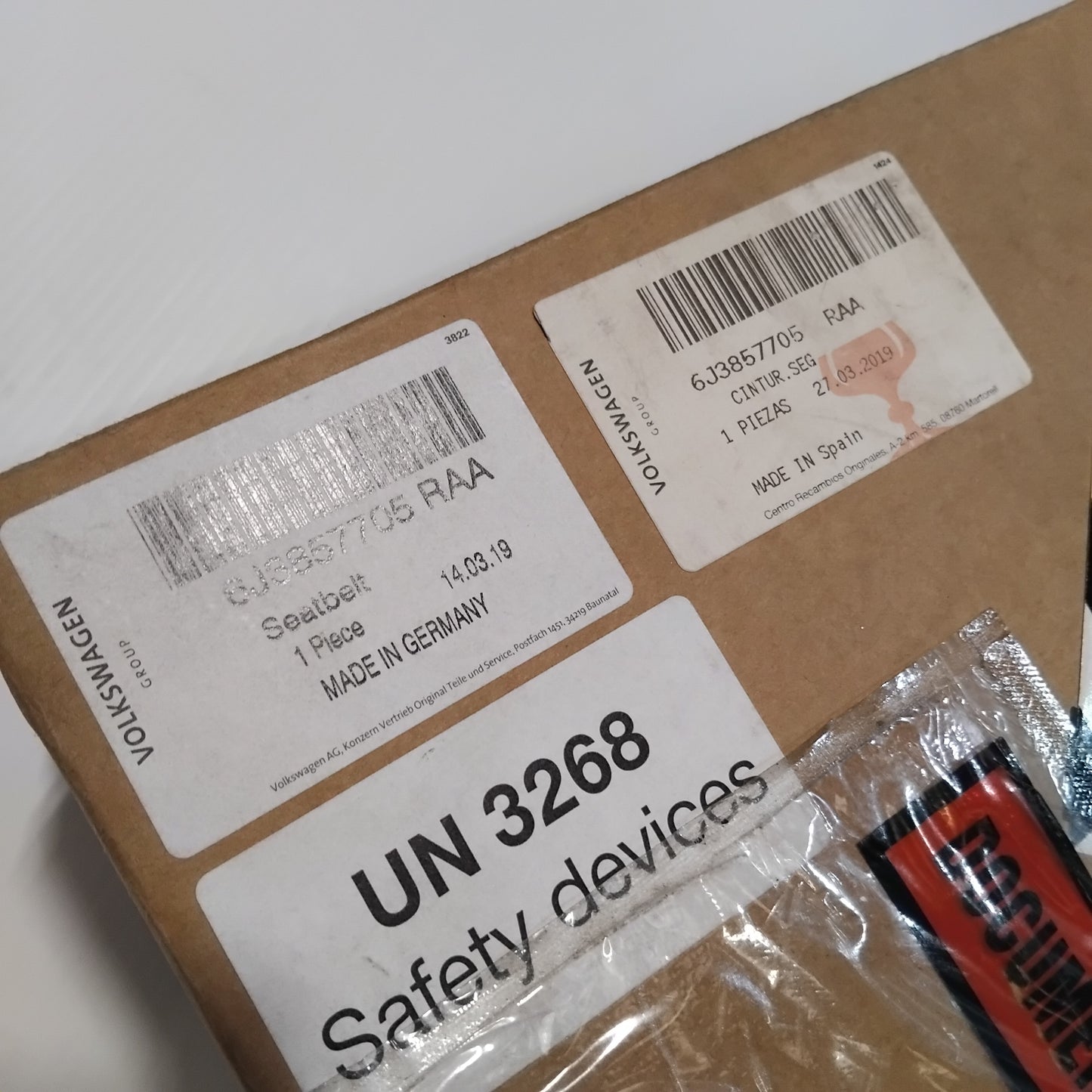 Genuine Seat Belt - Seat | 6J3857705RAA