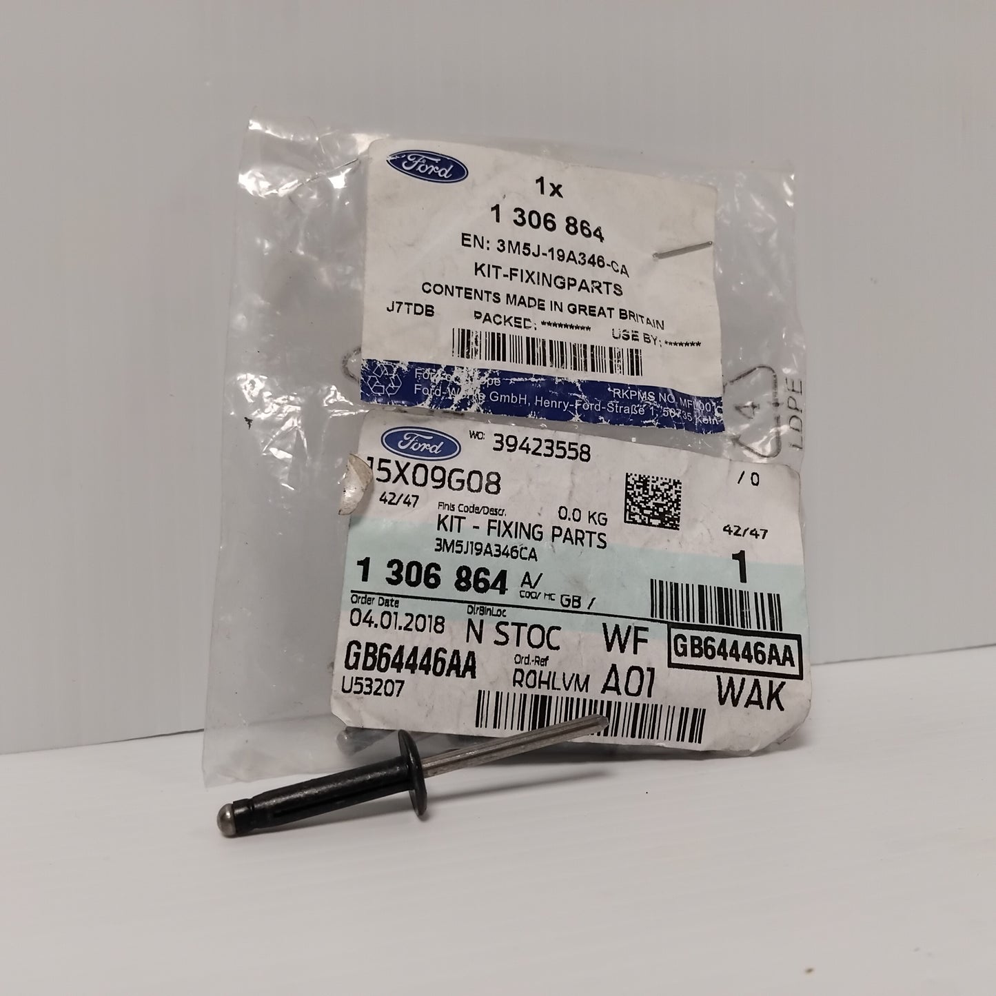 1x Genuine Rear Bumper Extension Rivet - Ford Focus 2003-2008 | 1306864