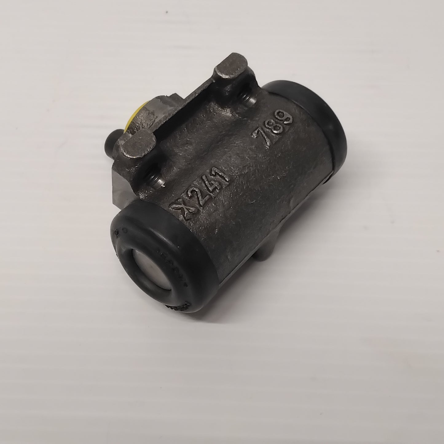 Genuine Rear Brake Cylinder - Ford KA 2008-2010 | 1554724
