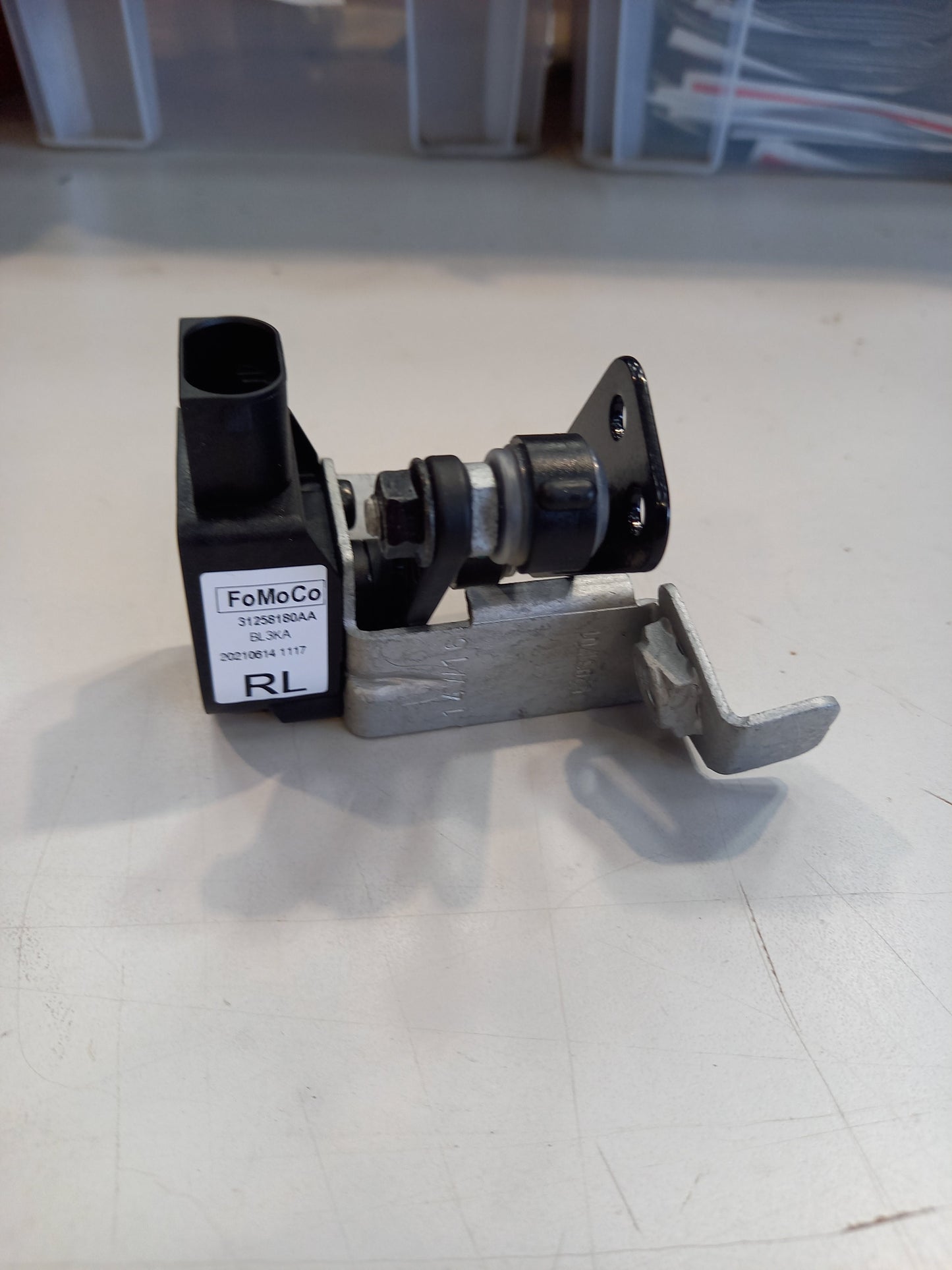 Genuine Volvo Cmp Sensor | 31258180
