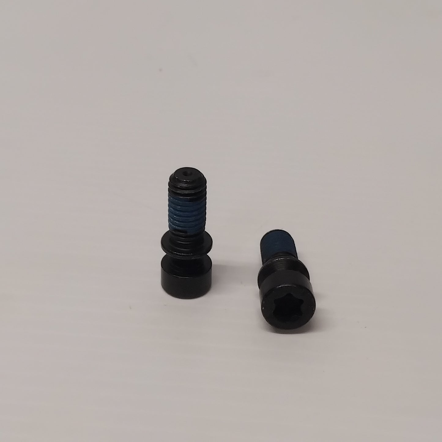 Genuine Volvo Lock Kit | 31253392