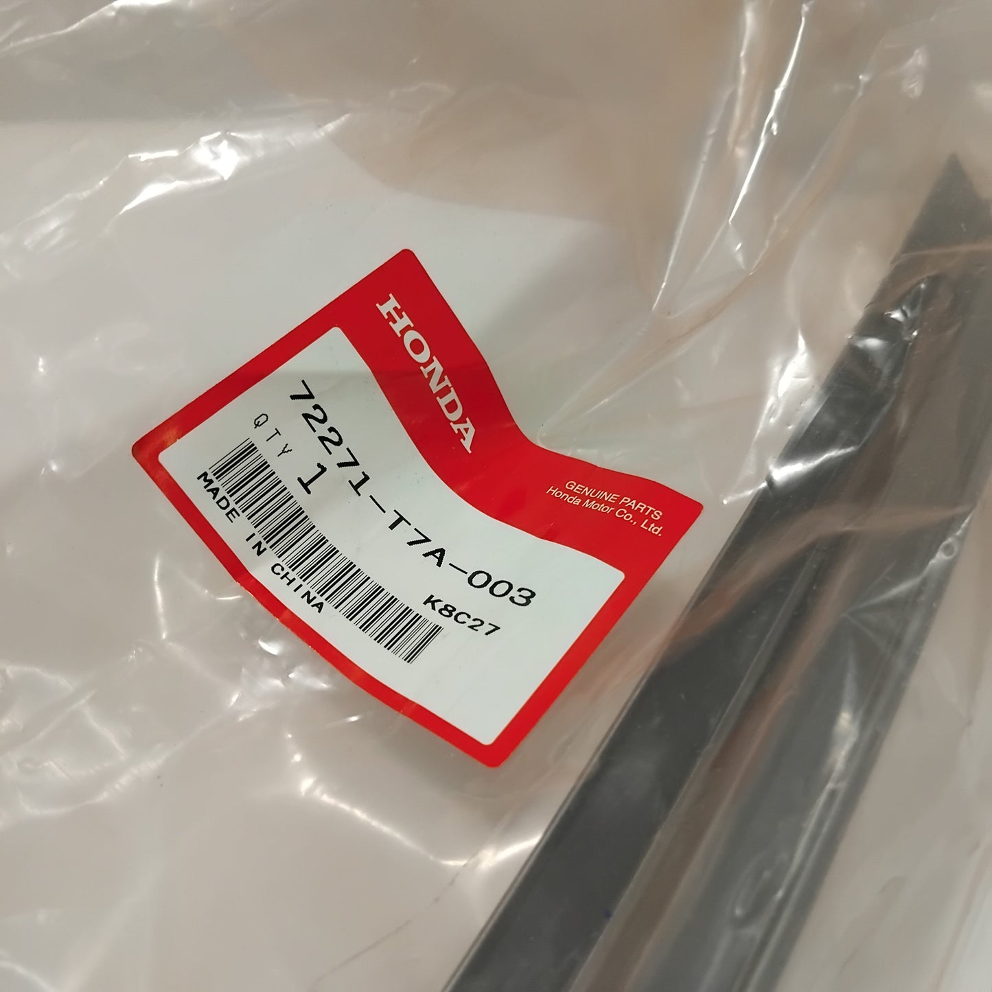 Genuine Honda Sash, L. Fr. Door Center | 72271T7A003
