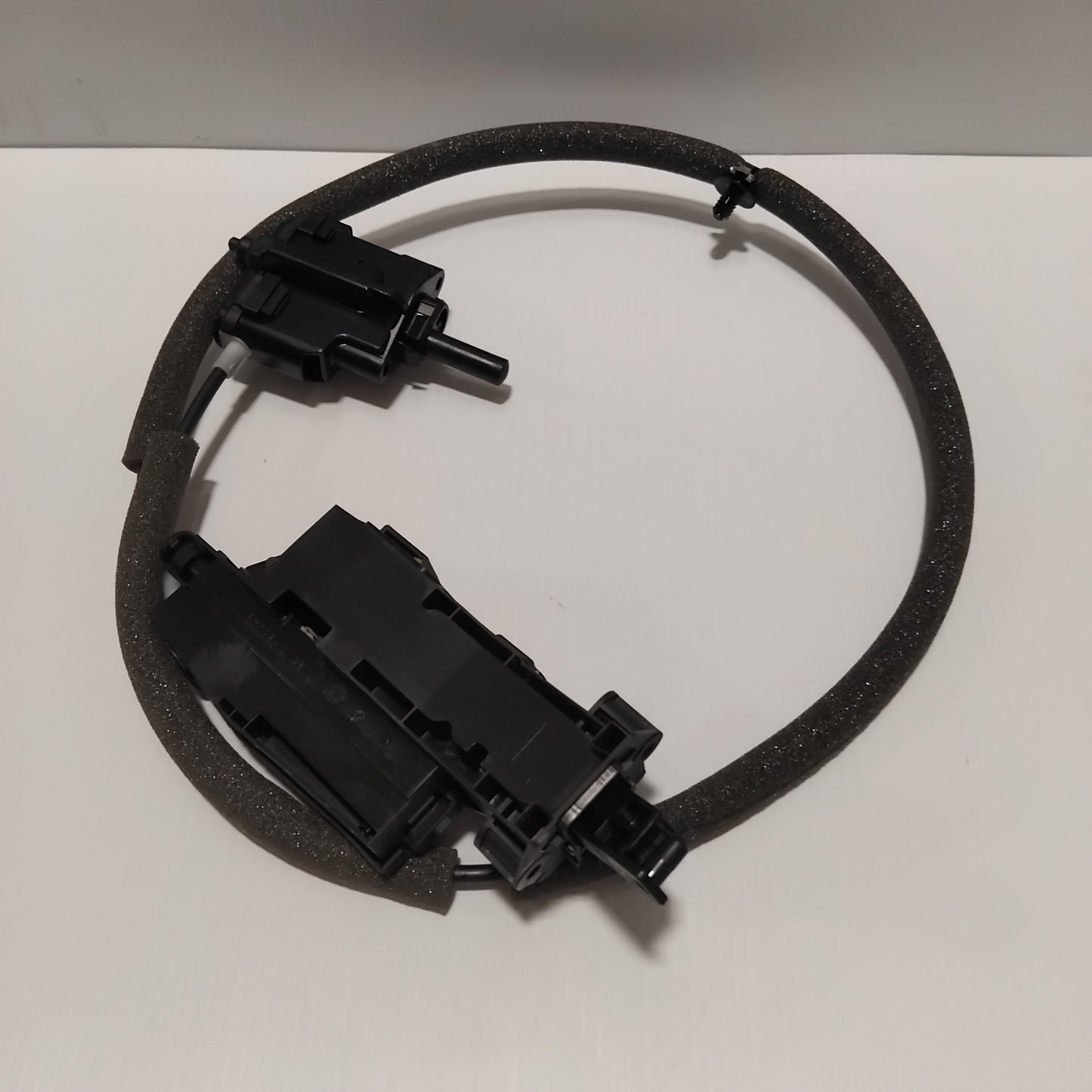 Genuine Ford Protector | 2283824