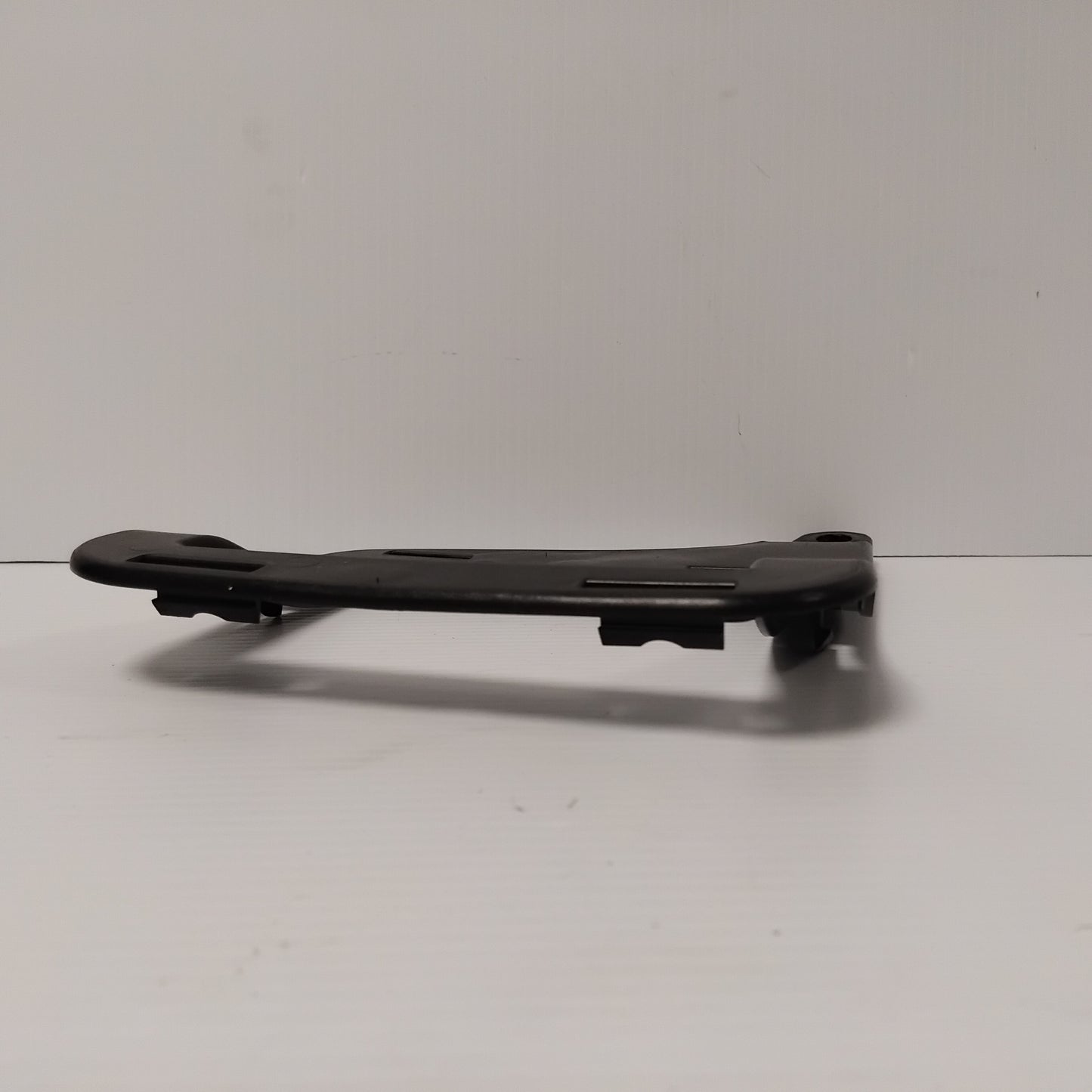 Genuine Insulator Air Deflector - Ford Focus 2010-2019 | 1915575