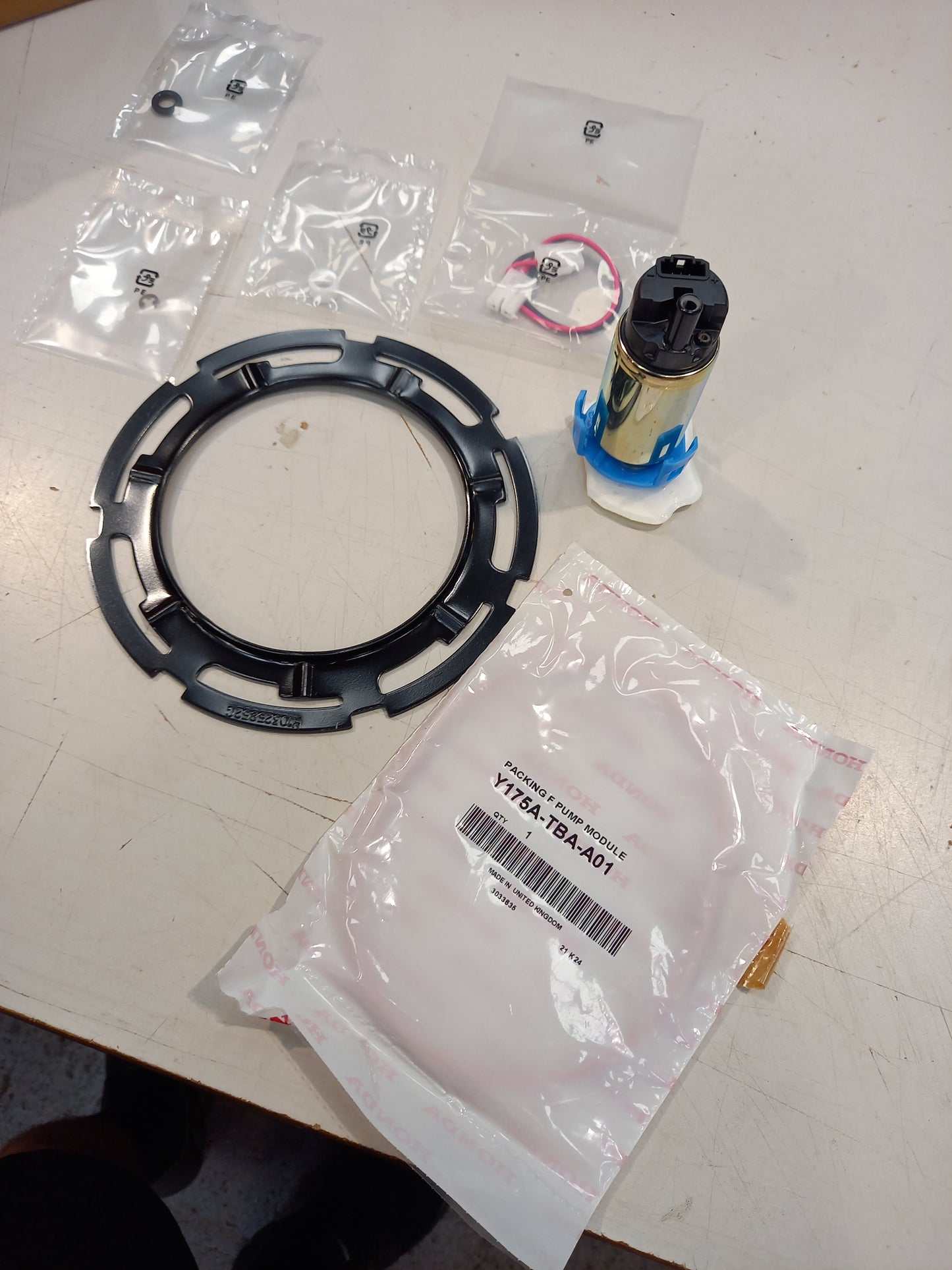 Genuine Honda Kit,F/Pump L/N&Pa | 06170TBA305