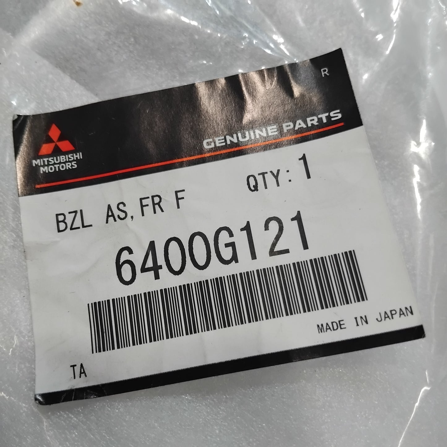 Genuine Mitsubishi Garnish,Fr Bumper,Lh | 6400G121