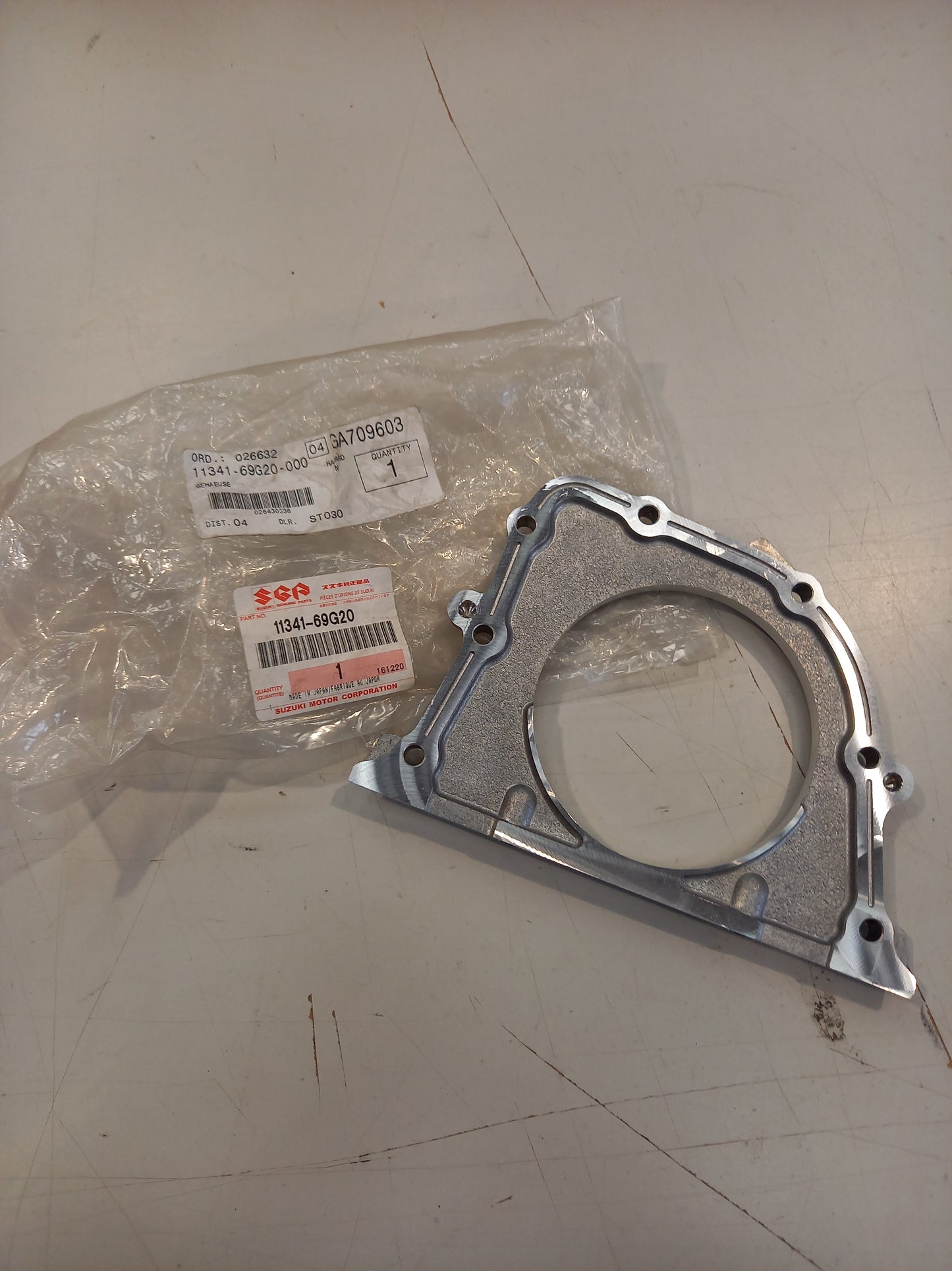 Genuine Suzuki Housing, Oil Seal Sn41 | 11341-69G20-000