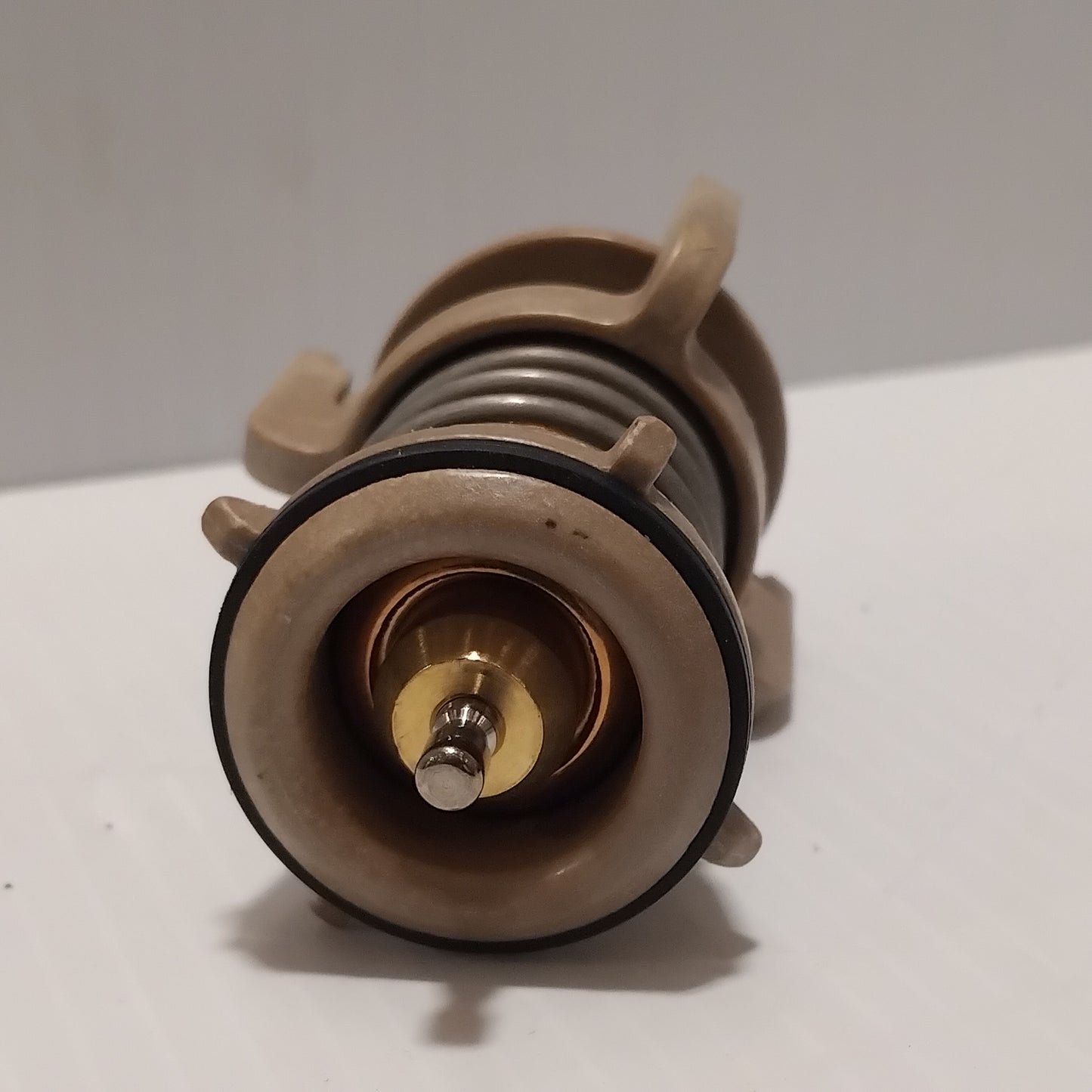 Genuine SEAT Thermostat | 04L121113C