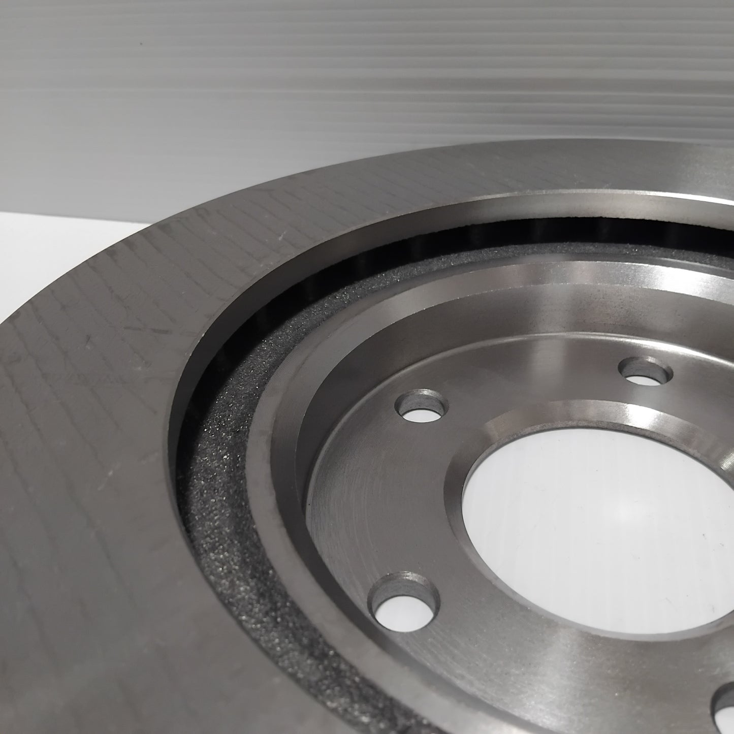Genuine Mitsubishi Brake Disc Set,Fr | MZ690851