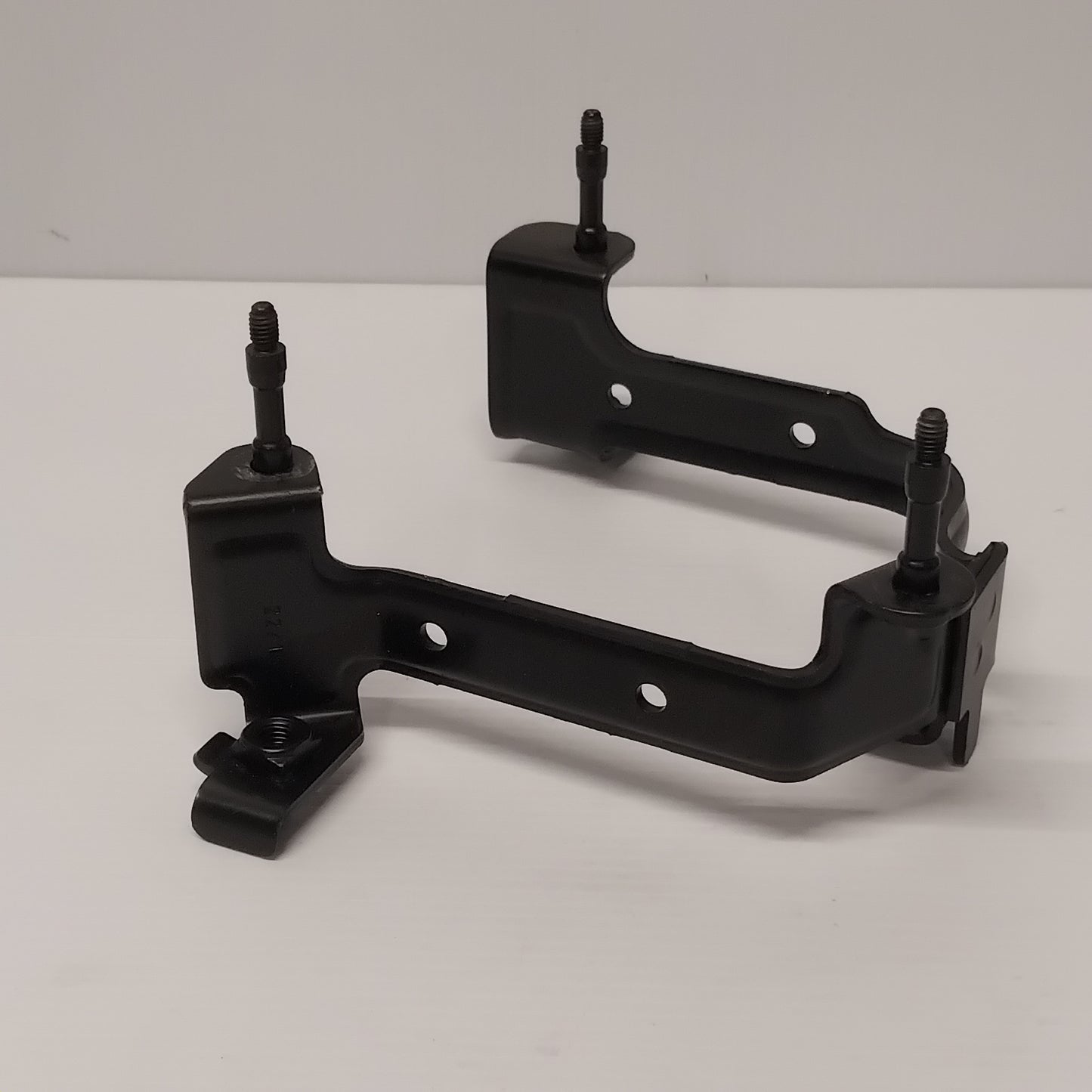 Genuine Ford Bracket Assy - Power Steering Pump | 1699174