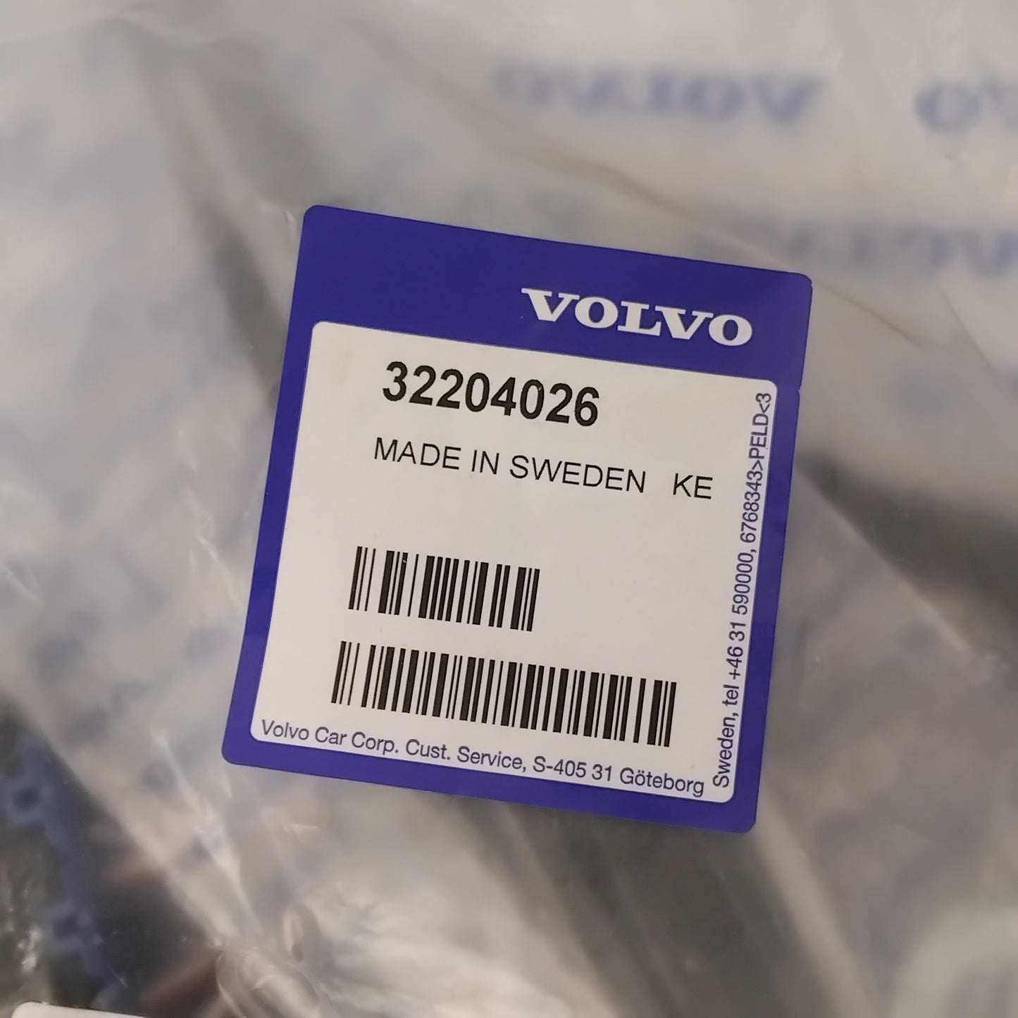 Genuine Volvo Fuse Box | 32204026