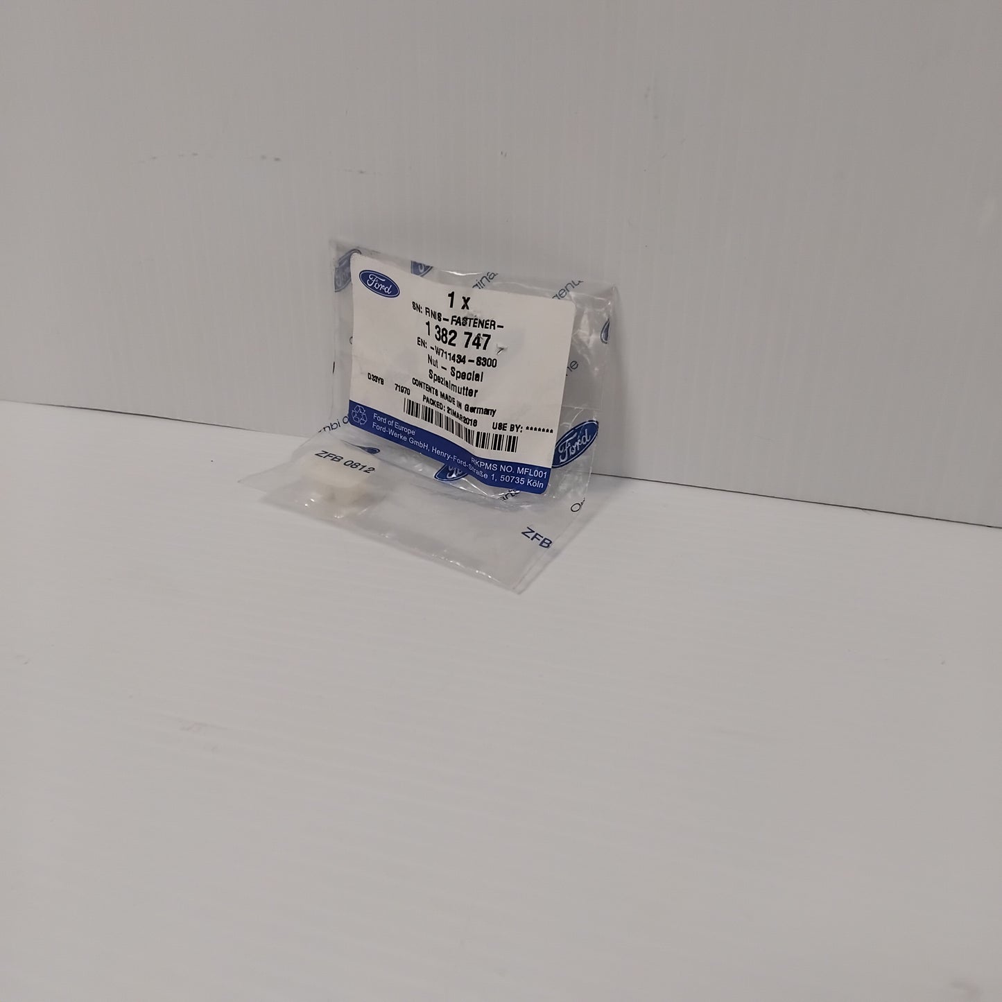Genuine Ford Nut - Special | 1382747