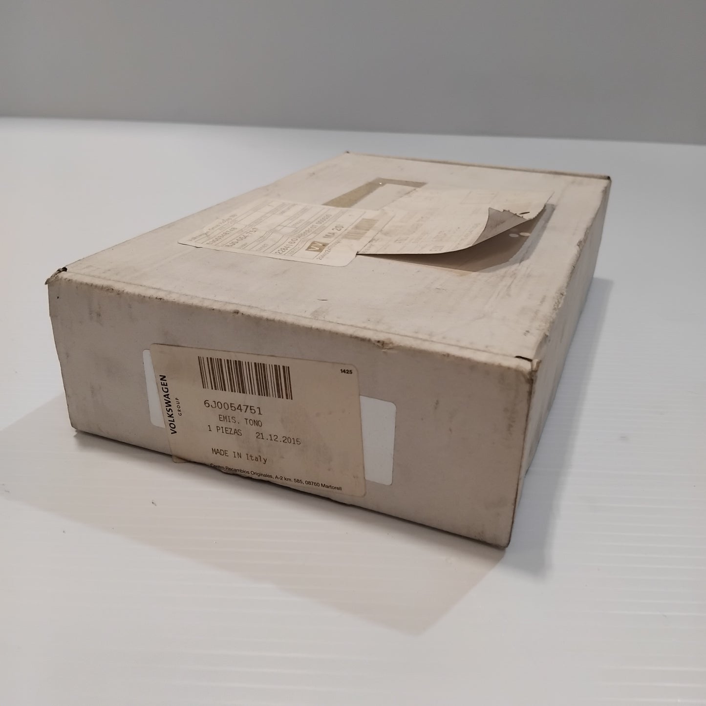 Genuine SEAT Buzzer | 6J0054751