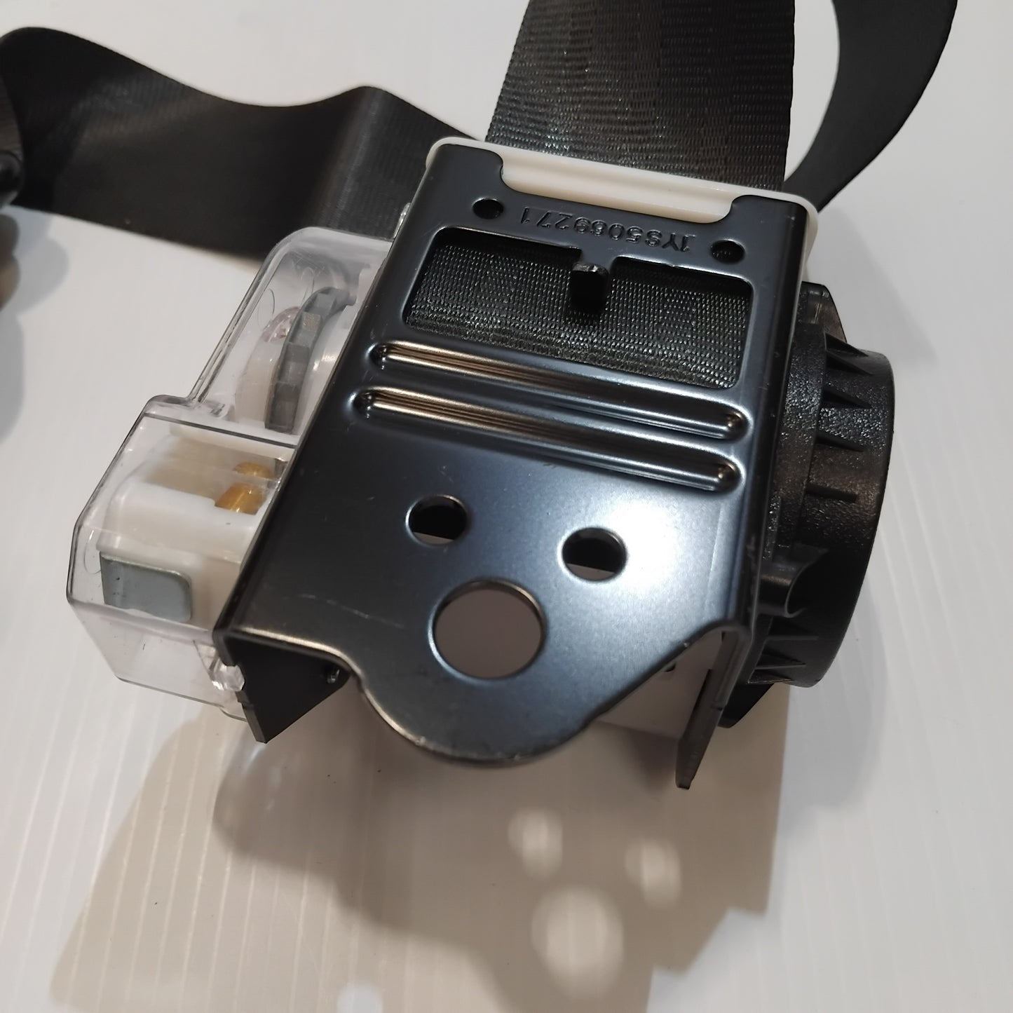 Genuine Rear Middle Seat Belt - Kia Soul 2008-2013 | 898502K000WK