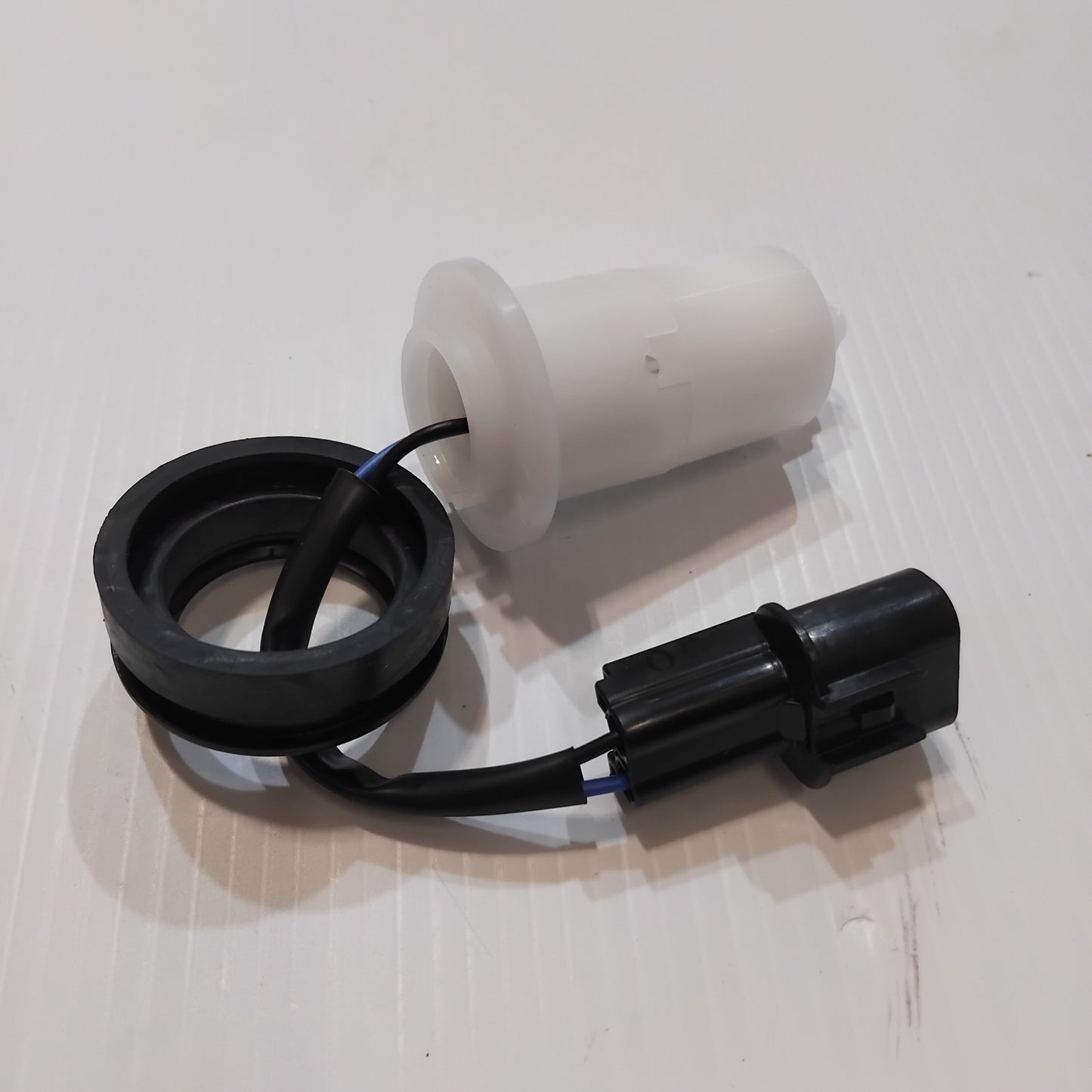 Genuine Windshield Fluid Level Switch - Kia Rio 2011-2017 | 985201W000