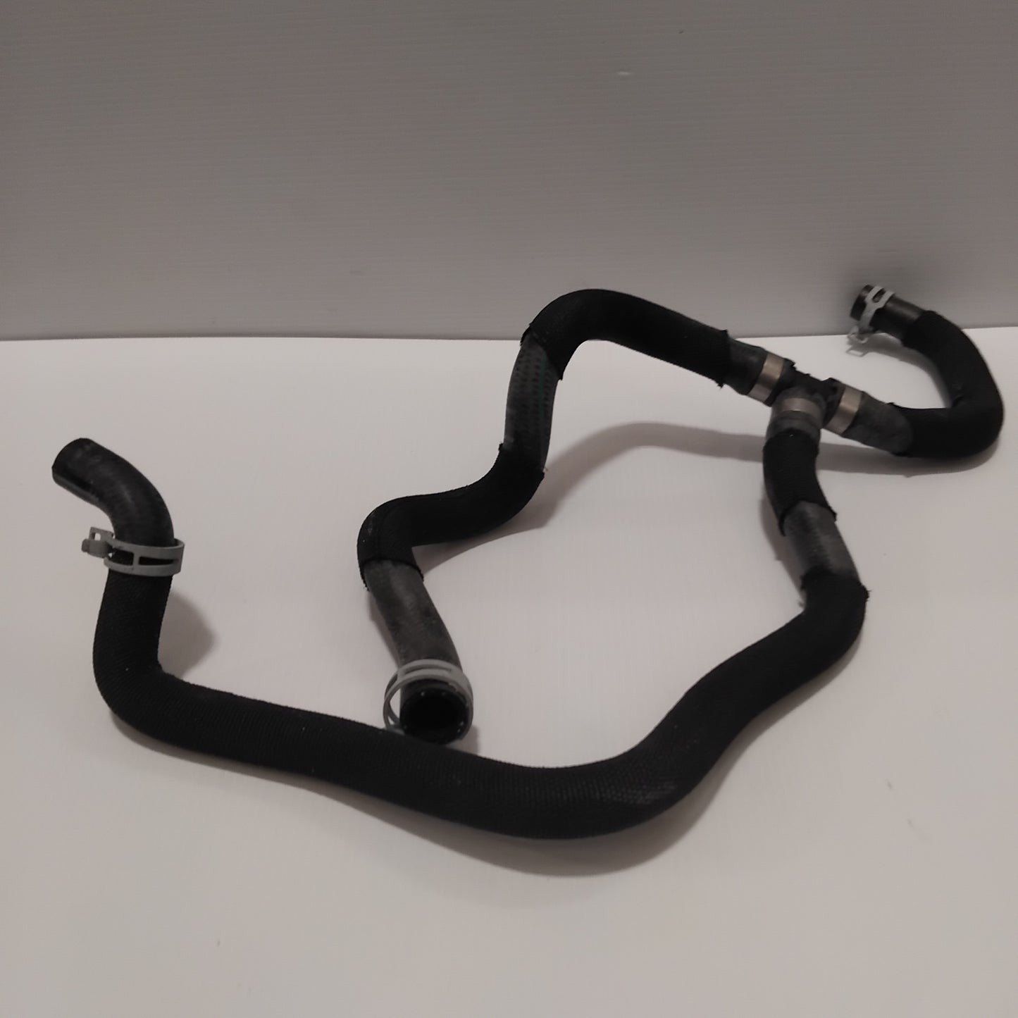 Genuine Volvo Hose Kit | 31657168