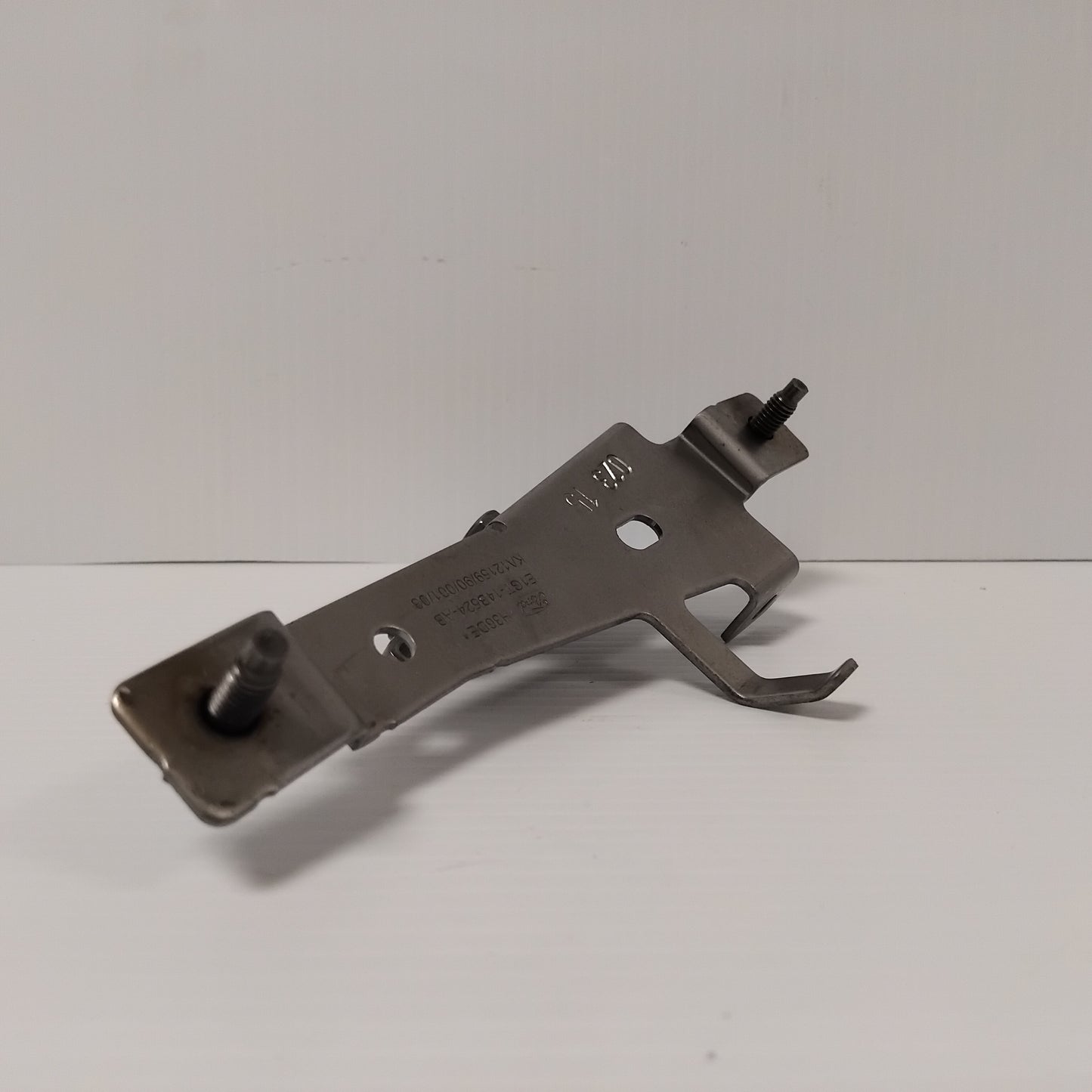 Genuine Stop/Start ECU Bracket - Ford Edge 2015-2024 | 1883807