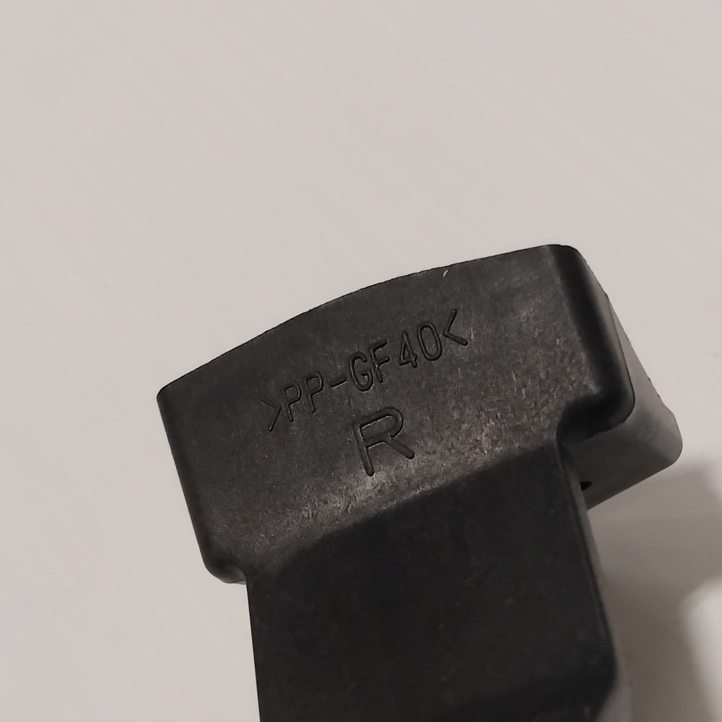Genuine Toyota Retainer, Headlamp P | 81193-0H060