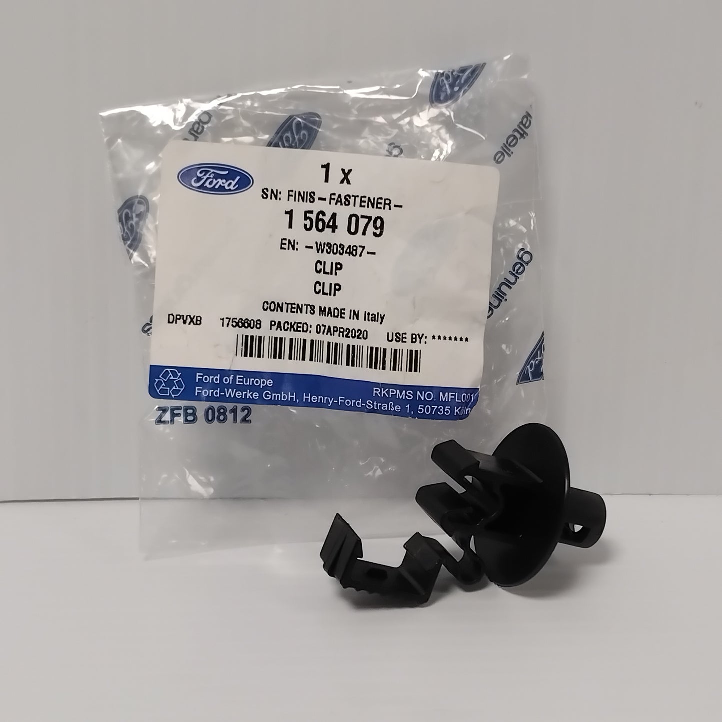 Genuine Ford Clip | 1564079
