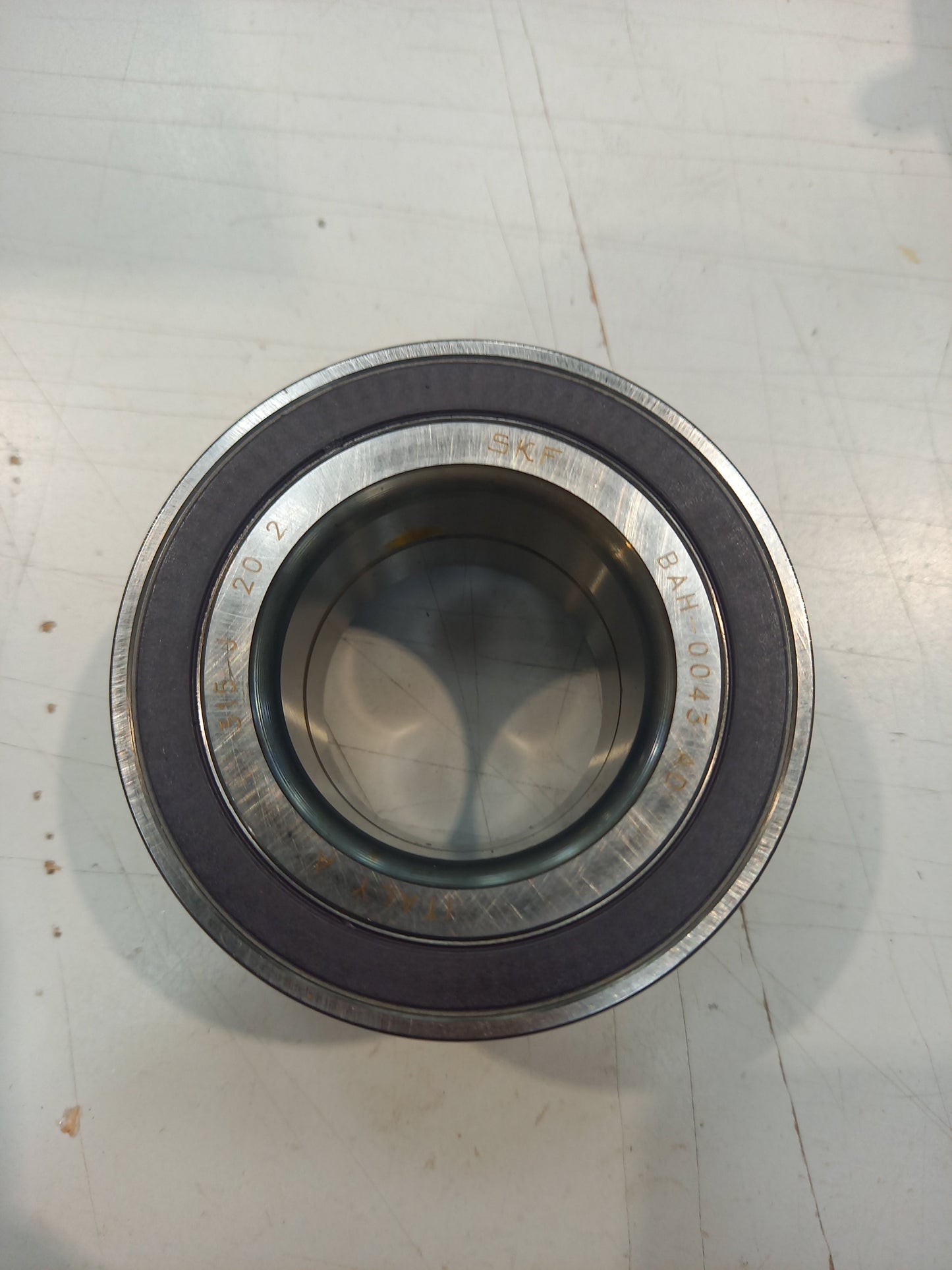 Genuine Ford Kit - Wheel Bearing Repair | 5244087