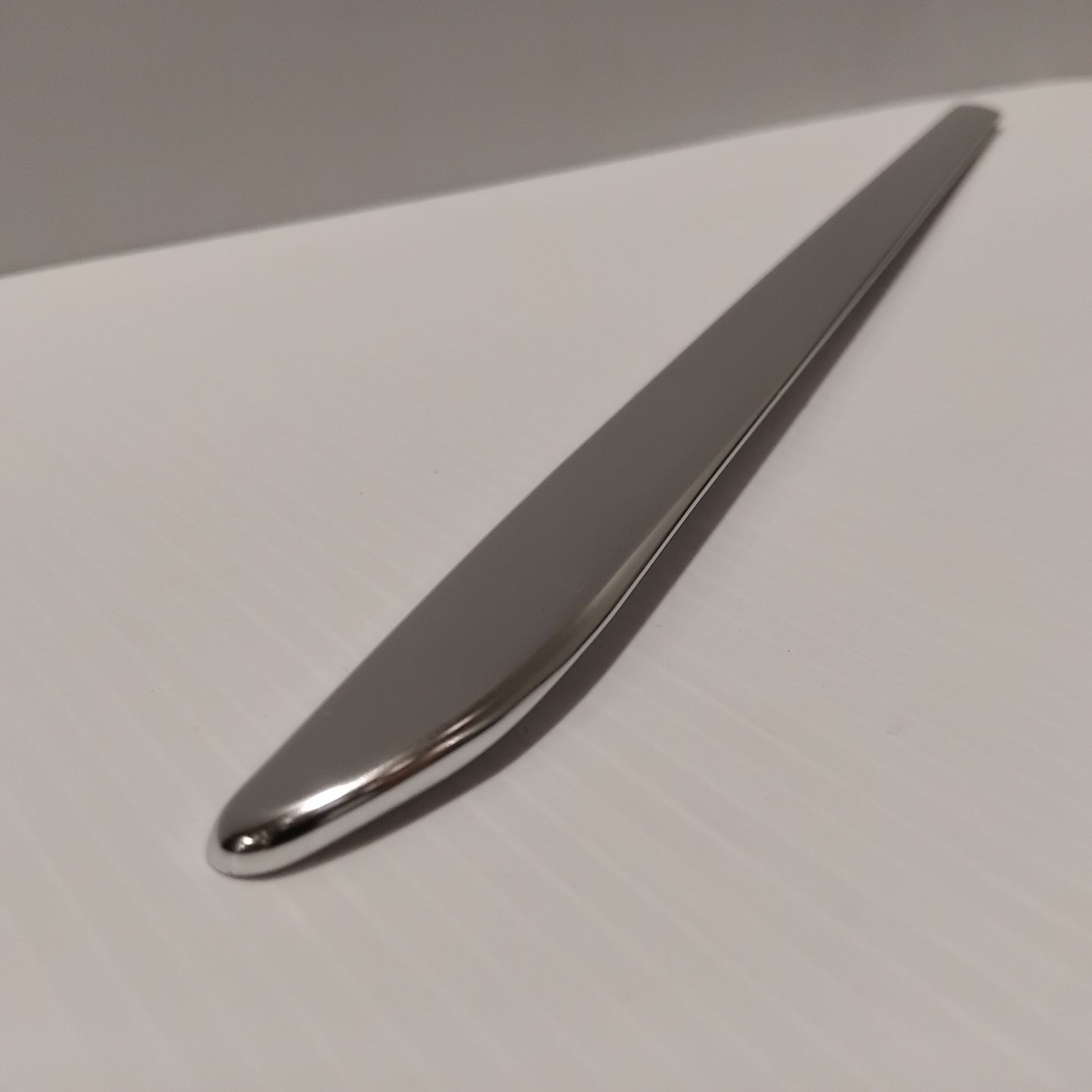 Genuine Ford Moulding - Door Window Frame | 1405908