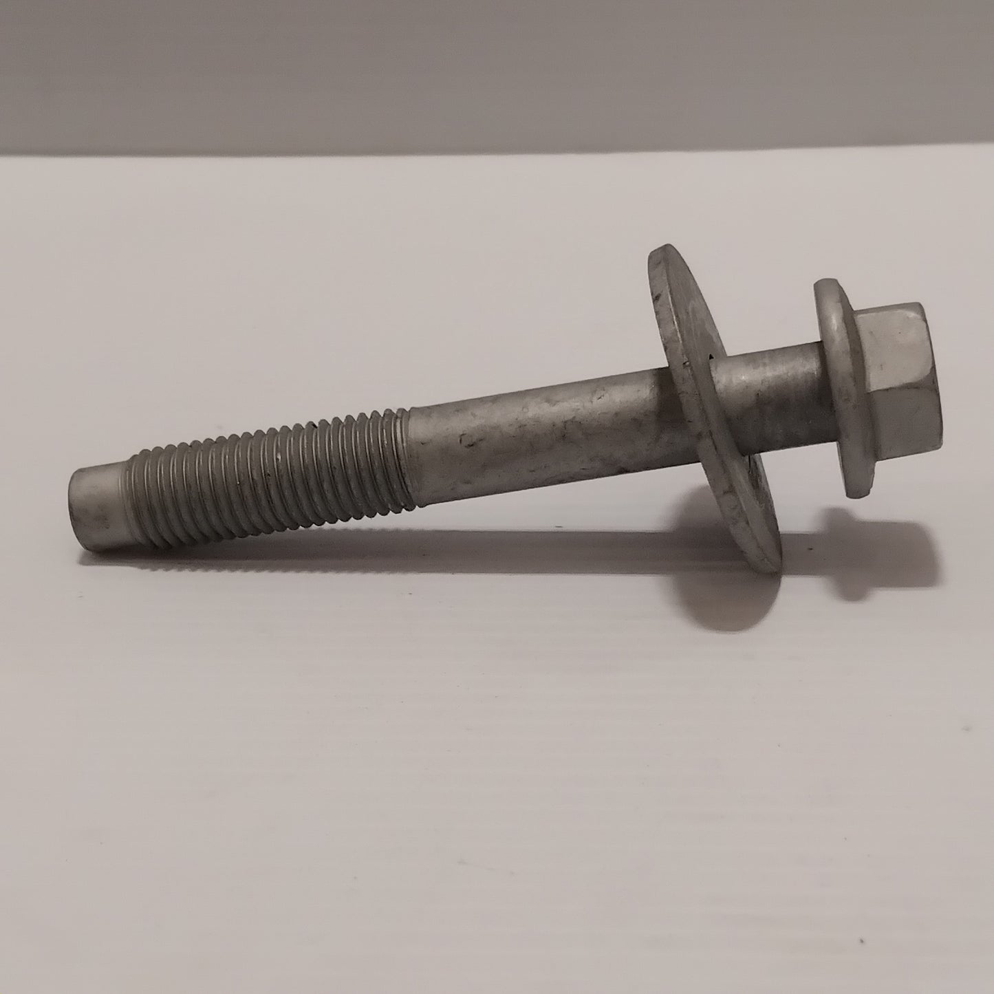 Genuine Volvo Sems Screw | 30760001