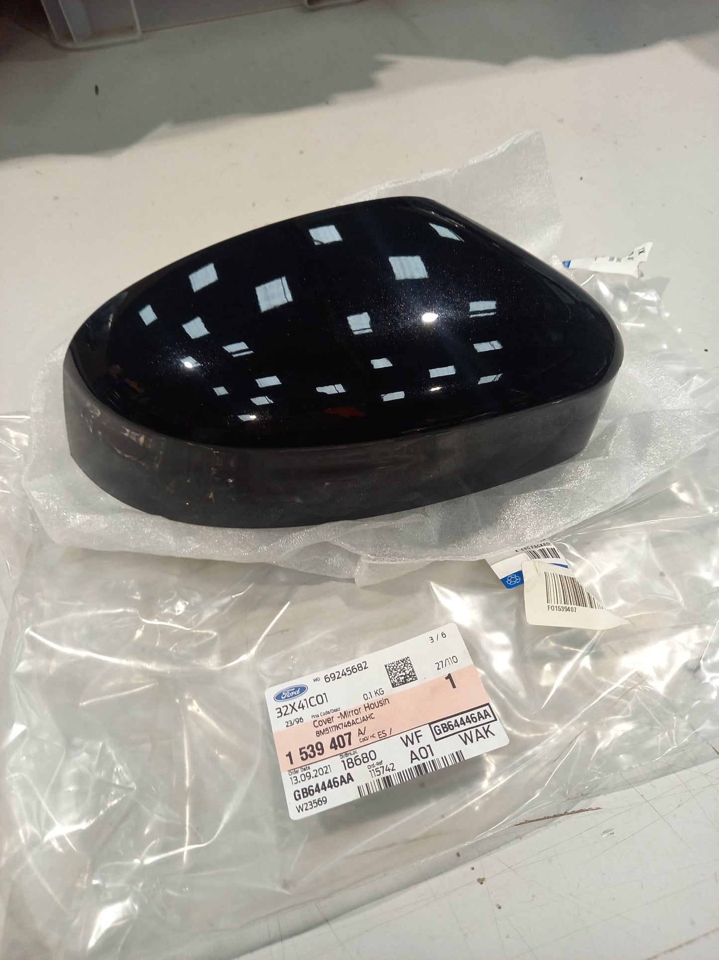 Genuine Ford Cover - Mirror Housing | 1539407