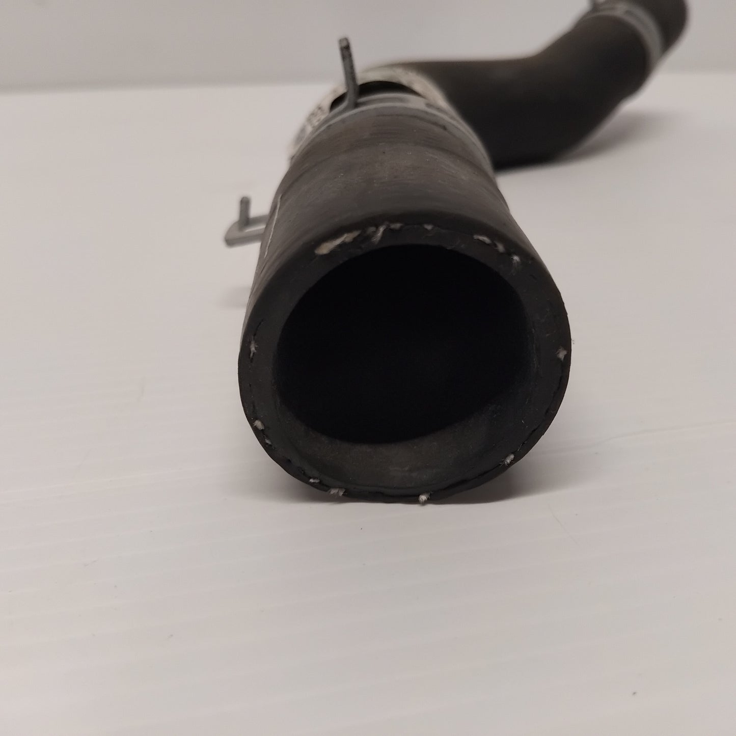 Genuine Upper Radiator Hose - Ford Fiesta 1998-2006 | 1059164