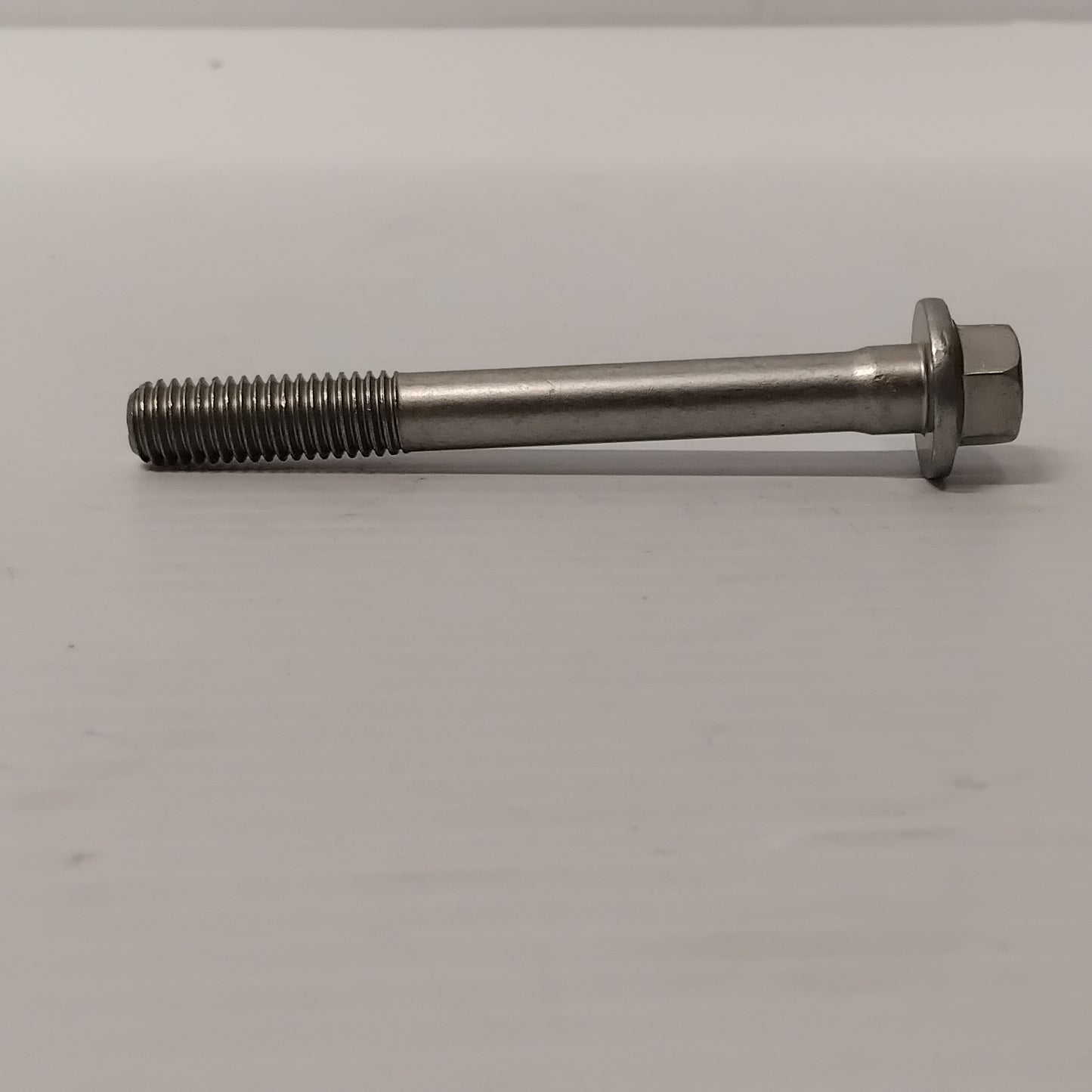 1x Genuine M8X70MM Hex-Head Bolt - Ford Fiesta / Focus / Mondeo | 1361900