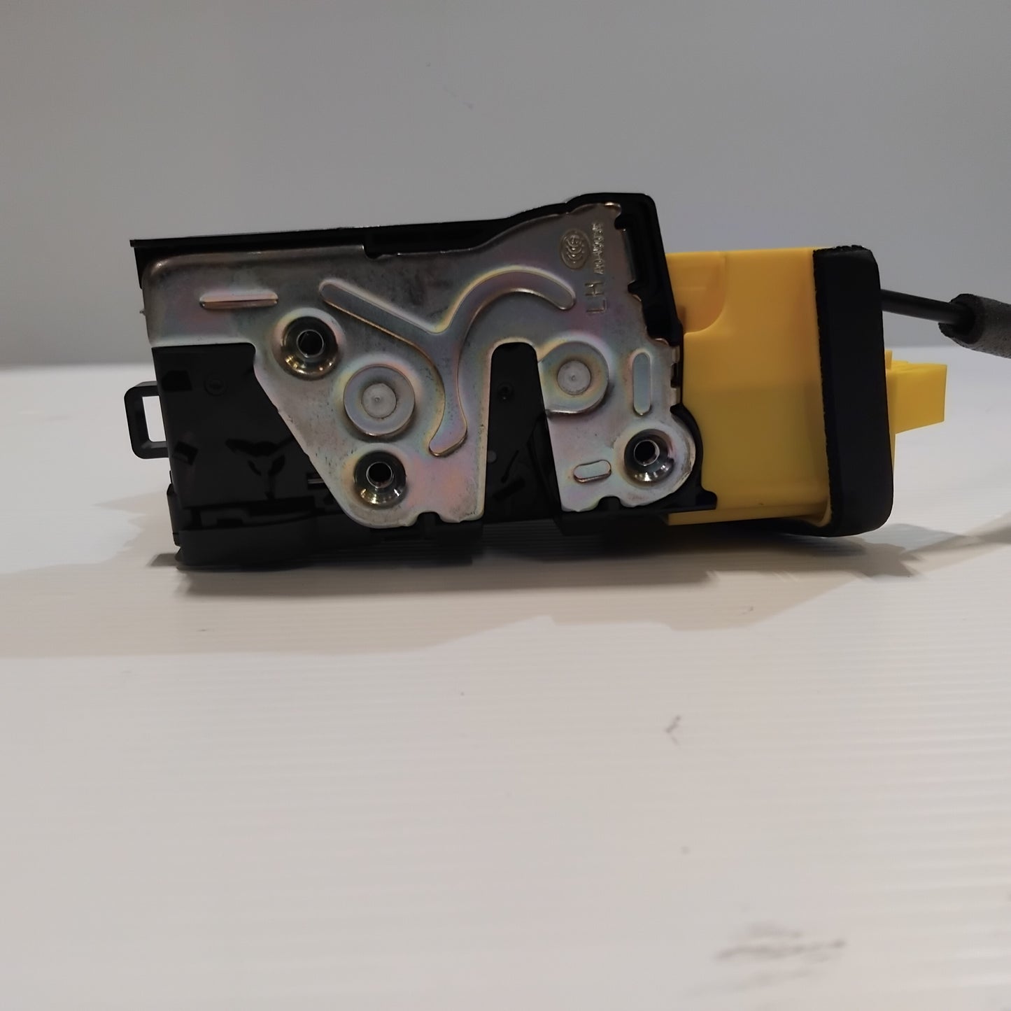 Genuine Rear Left Door Lock - Kia Sportage 2015-2022 RHD | 81410F1310QQK