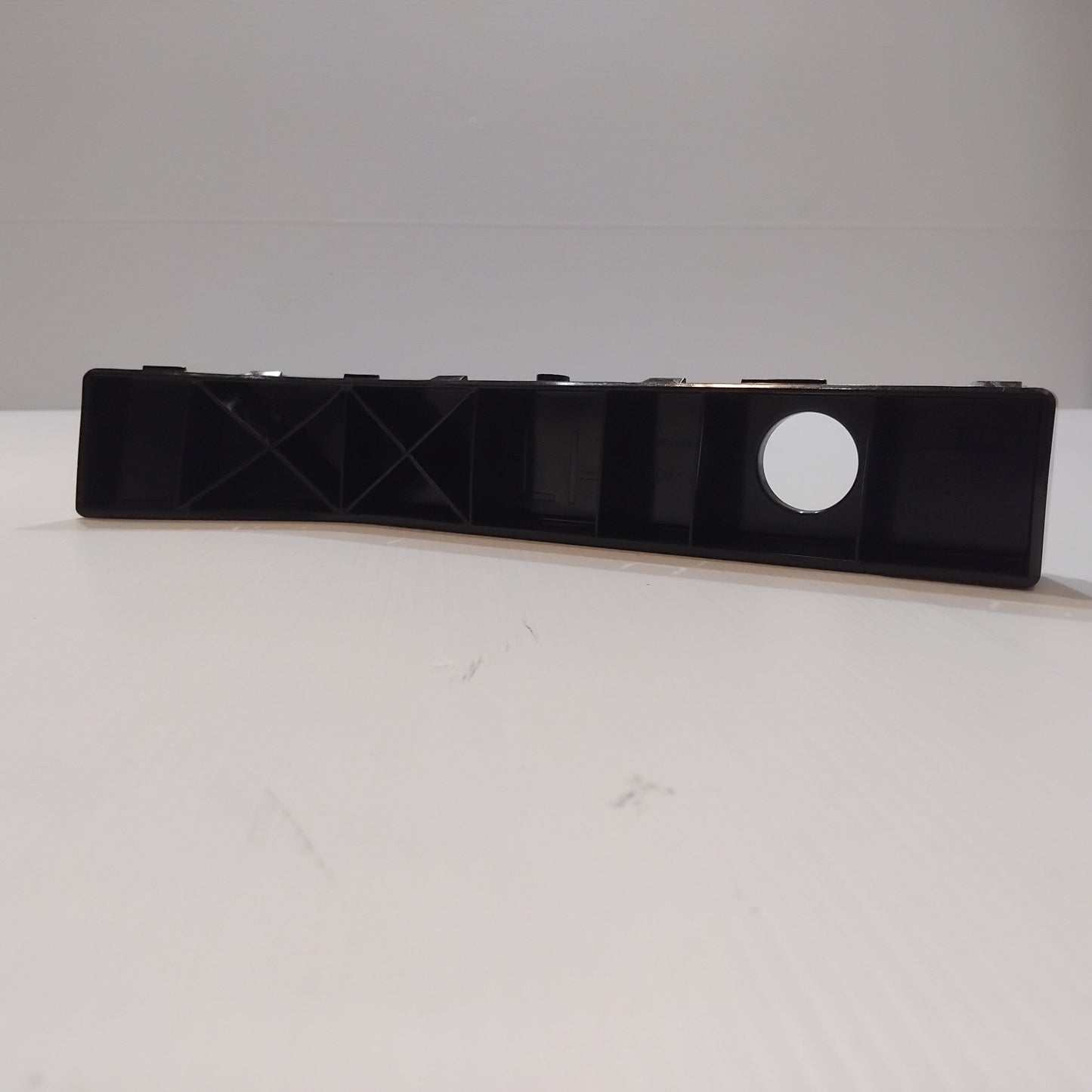 Genuine Nissan Bracket-Rear Bu | 852235X00A