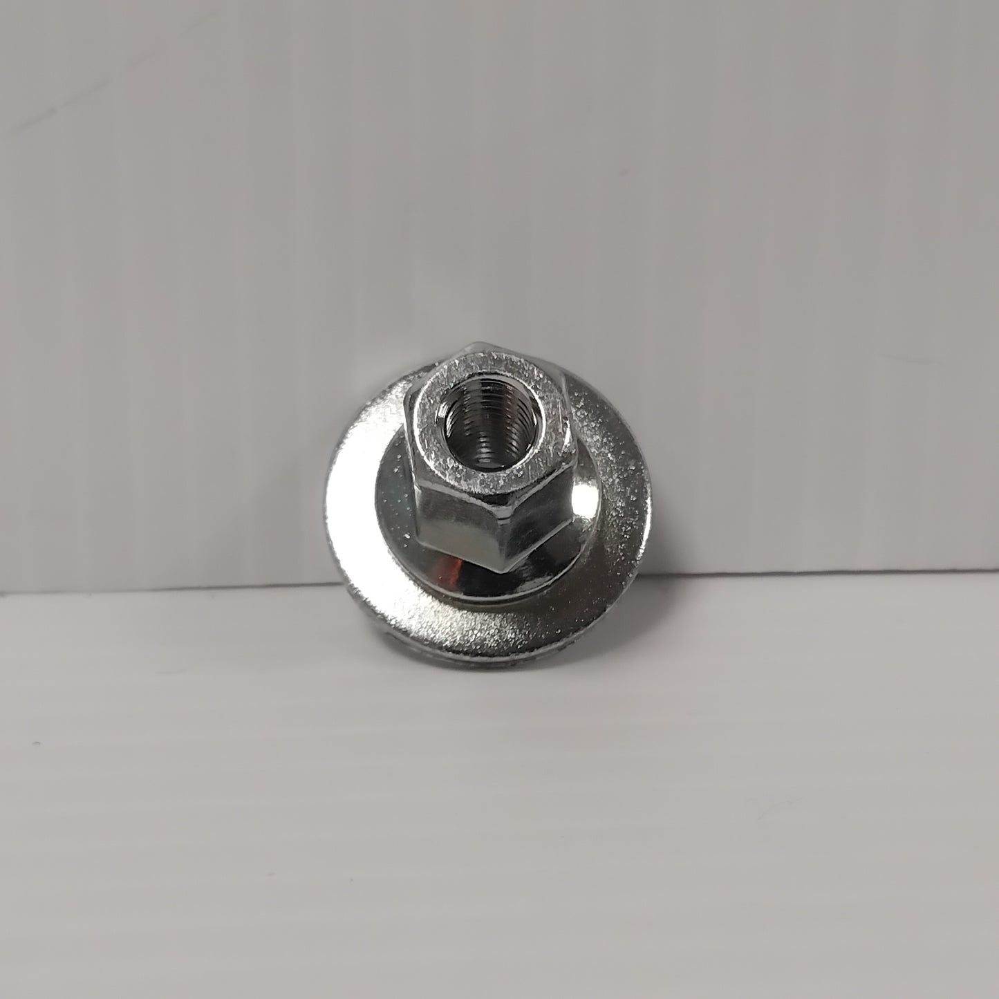 Genuine M6 Nut And Washer - Ford KA 2016-2019 | 1508169