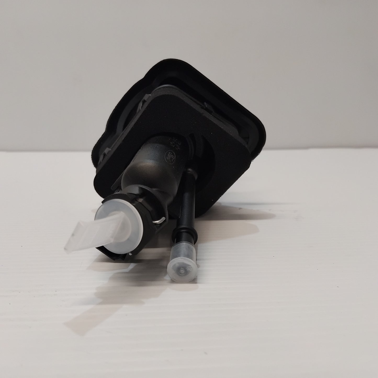 Genuine Clutch Master Cylinder - Ford Edge 2016-2024 RHD | 1863653