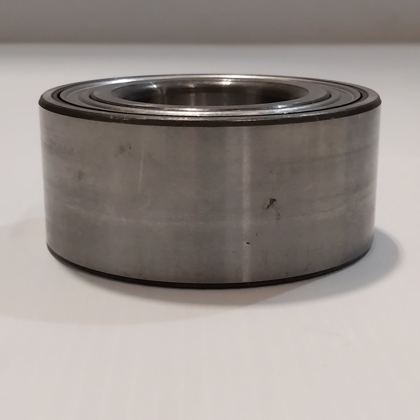 Genuine Wheel Hub Bearing - Citroen DS5 | 335097