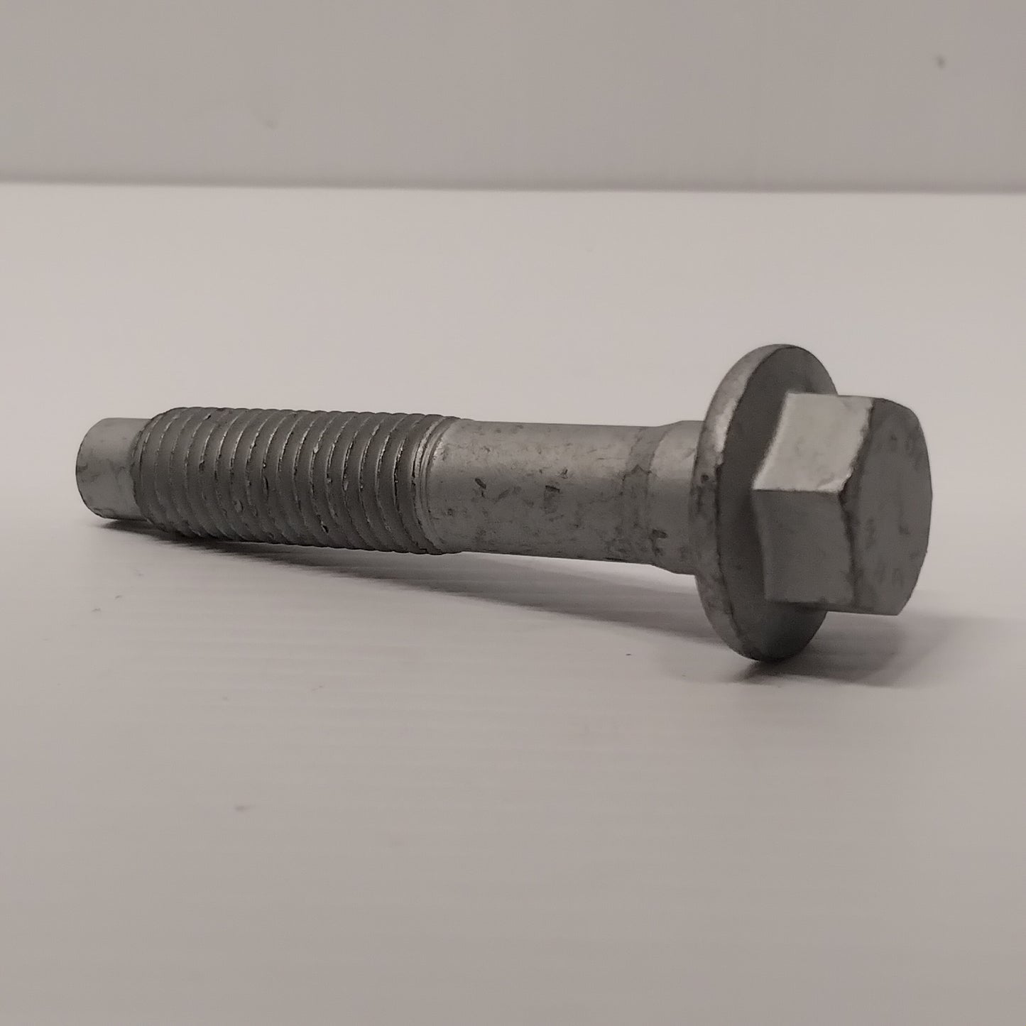 1x Genuine M14 X 70MM Gearbox Support Bolt - Ford Transit 2014-2016 | 1513405