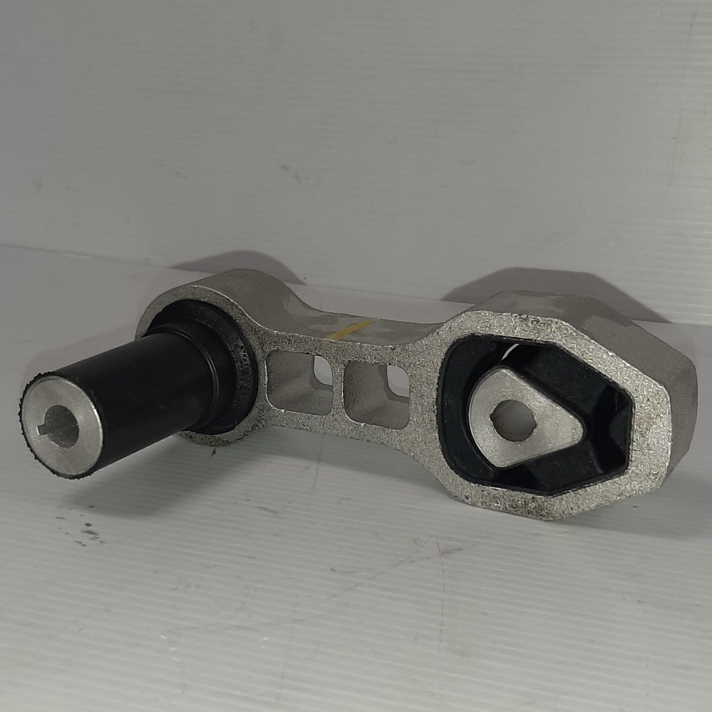 Rear Engine Tie Bar Mounting - 51902659 - Abarth 500 | SY515M
