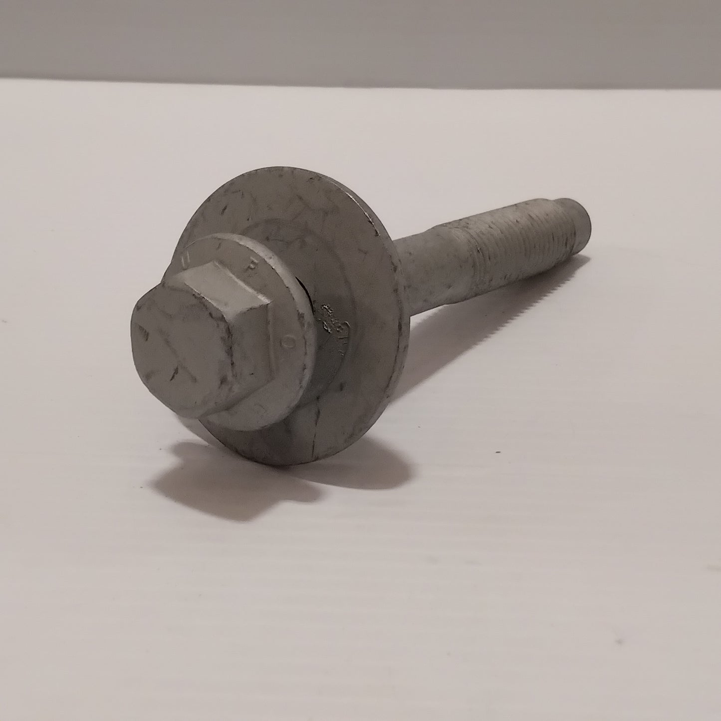 Genuine Volvo Sems Screw | 30760001