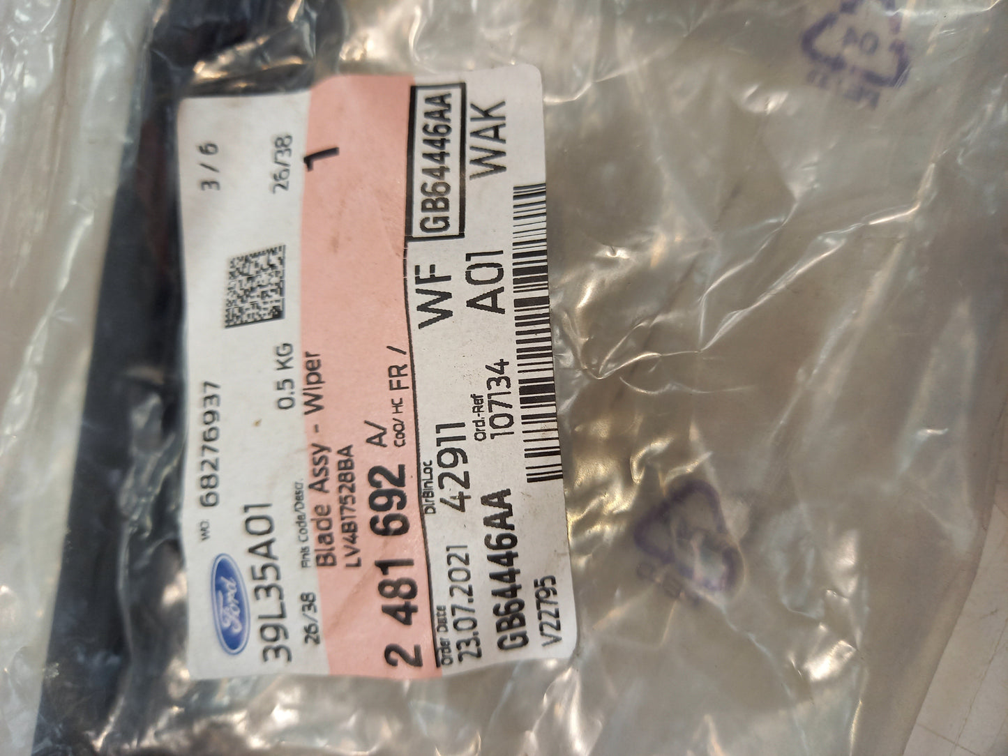 Genuine Ford Blade Assy - Wiper | 2481692
