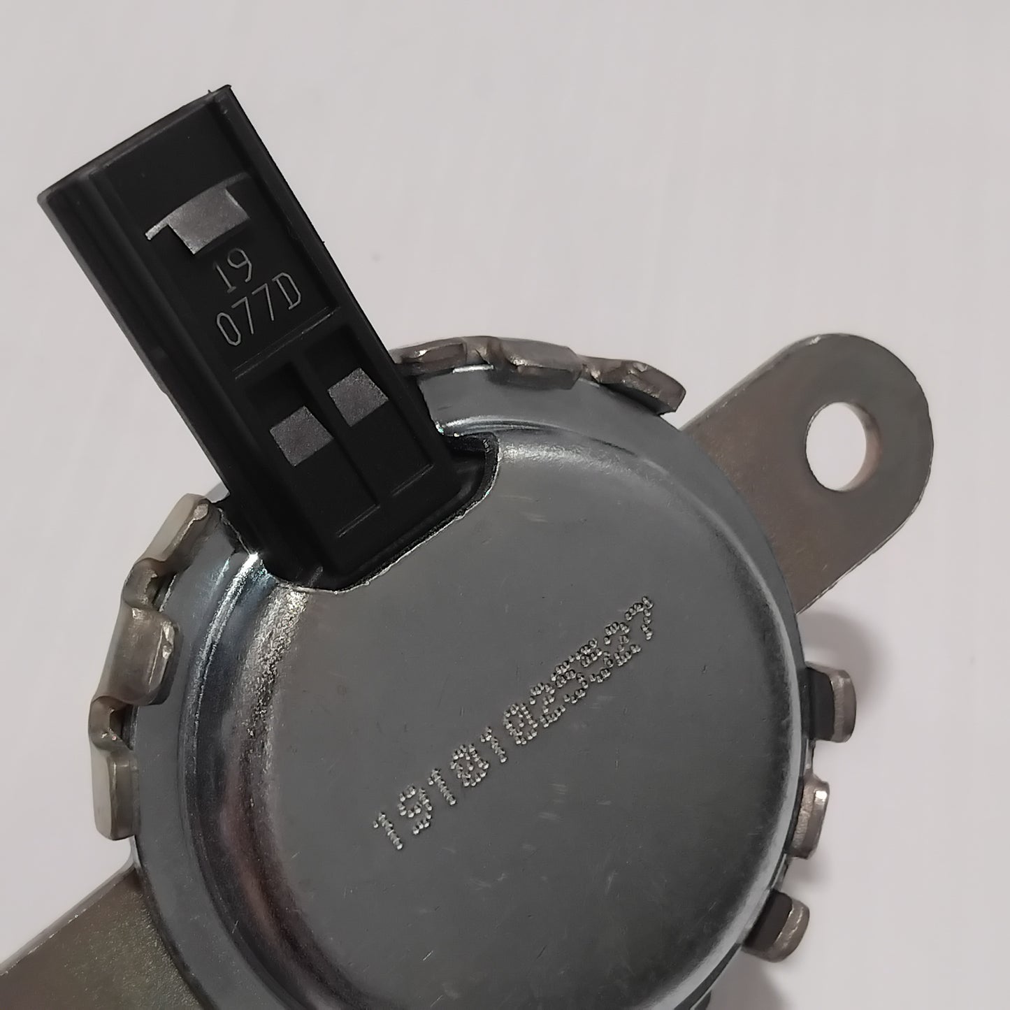 Genuine Toyota Valve Ay-Oil Cont | SU003-07806