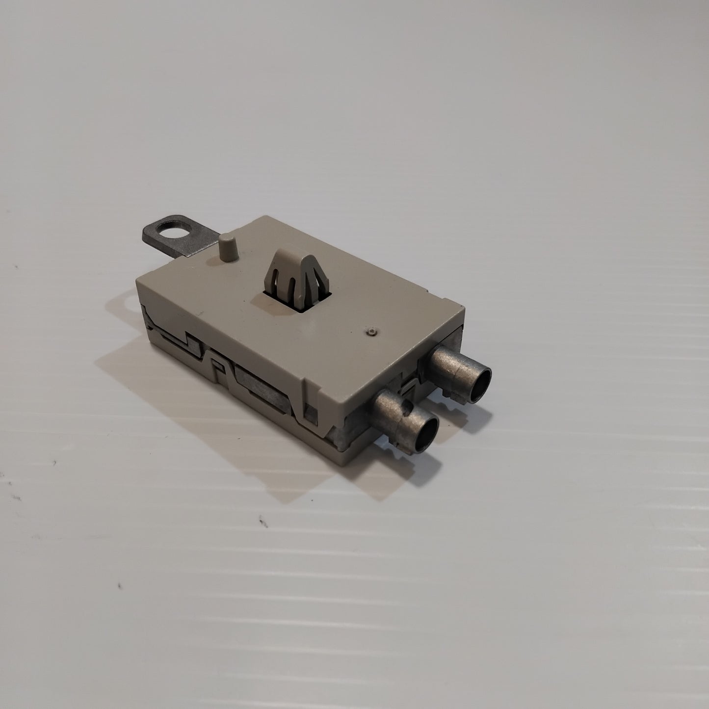 Genuine Volvo Antenna Amplifier | 30761703