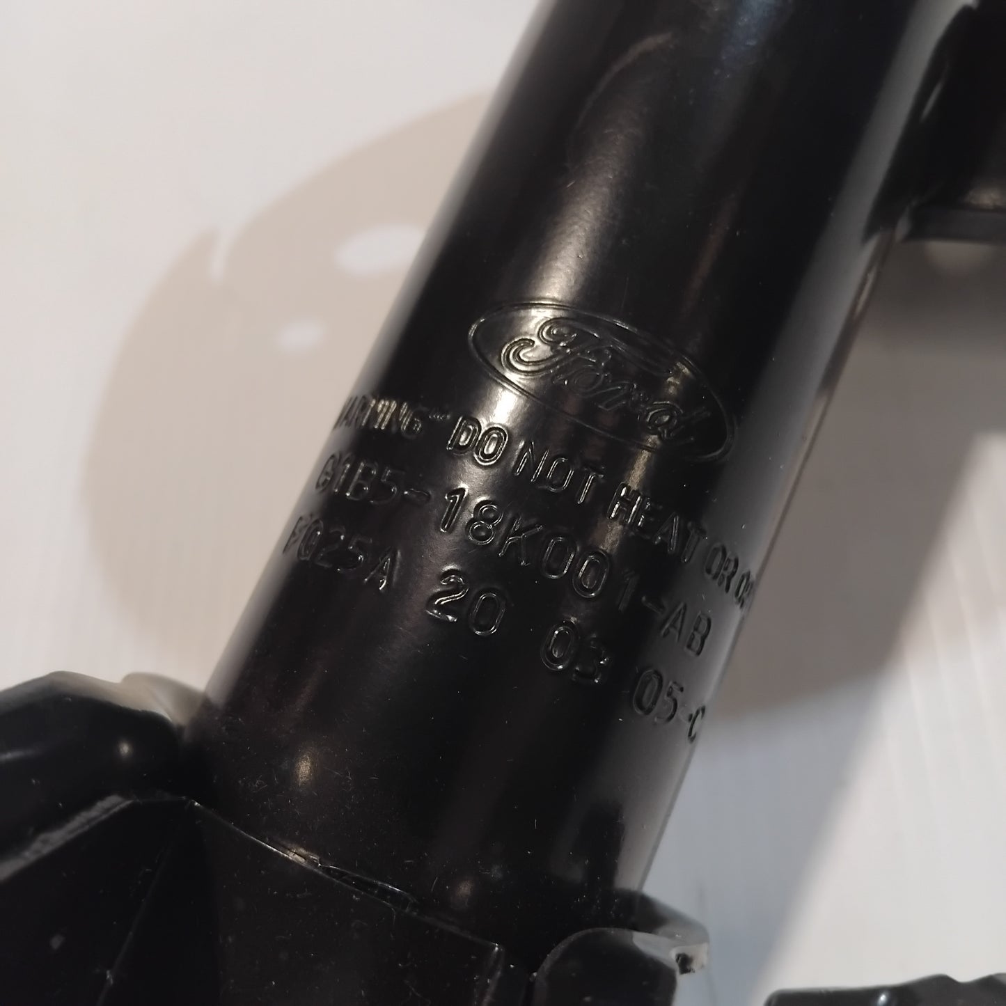 Genuine Front Left Shock Absorber - Ford KA 2016-2018 | 2207165