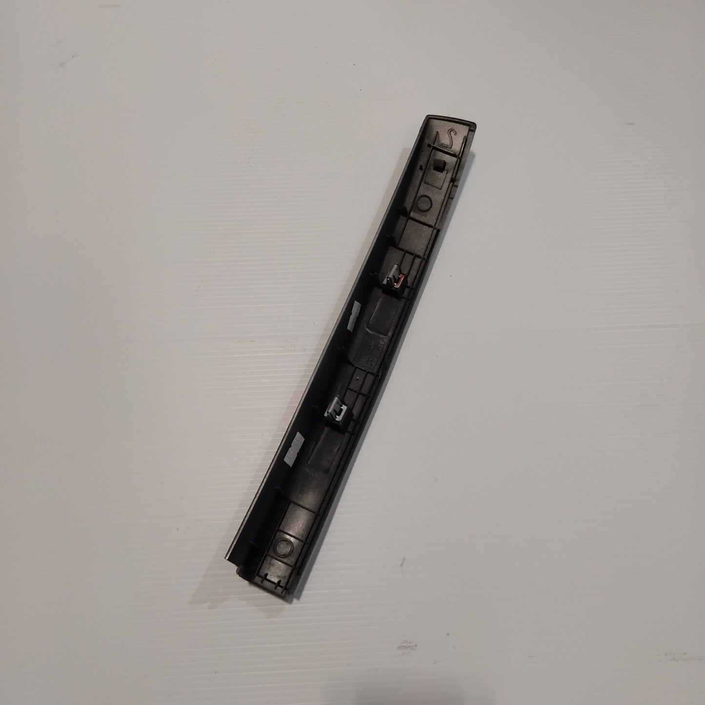 Genuine Front Right Roof Rack Cover - Kia Sportage 2010-2015 | 872523W500