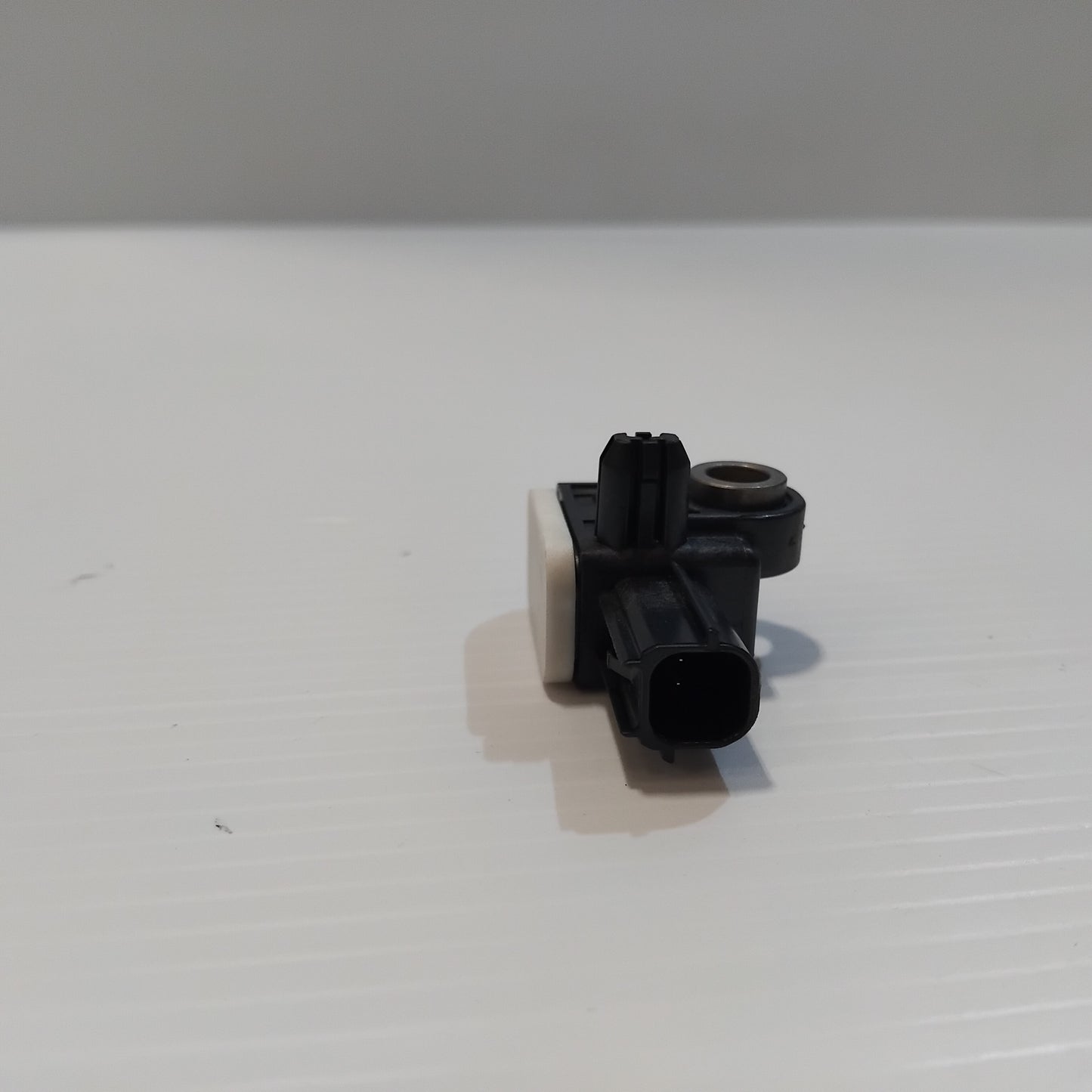 Genuine Volvo Sensor | 31334336