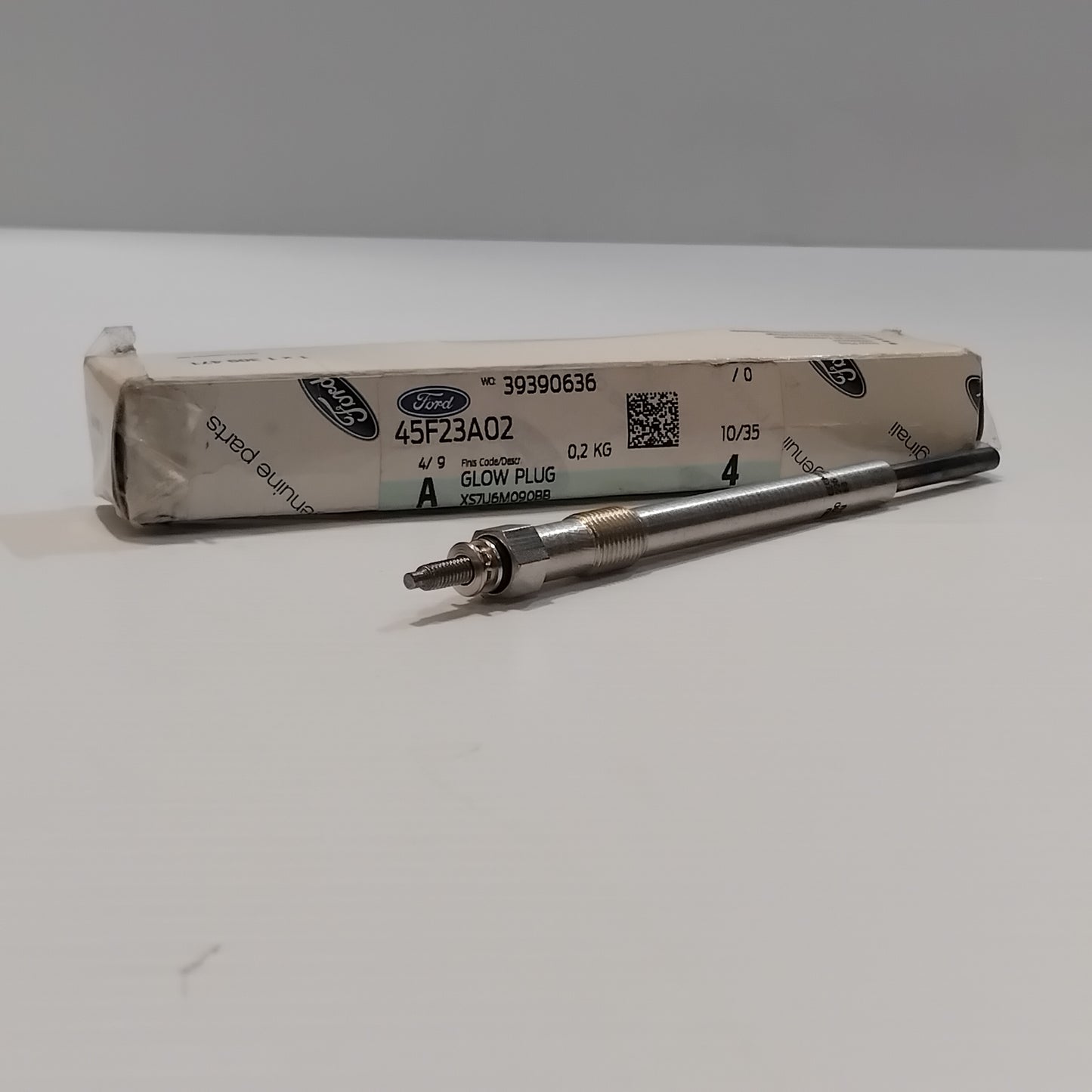 1x Genuine Glow Plug - Ford Mondeo / Transit 2.0 | 1309471