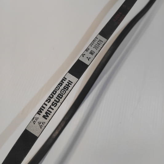 Genuine Mitsubishi Belt Set(2) Alternator & Other | MD303972