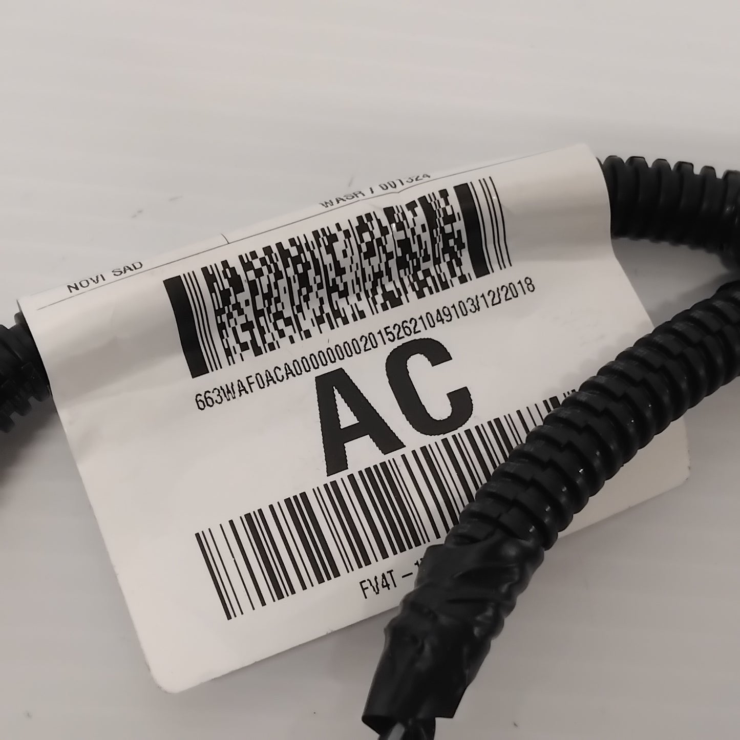 Genuine Jumper Wire with Headlamp Washer - Ford Kuga 2015-2020 | 1901823