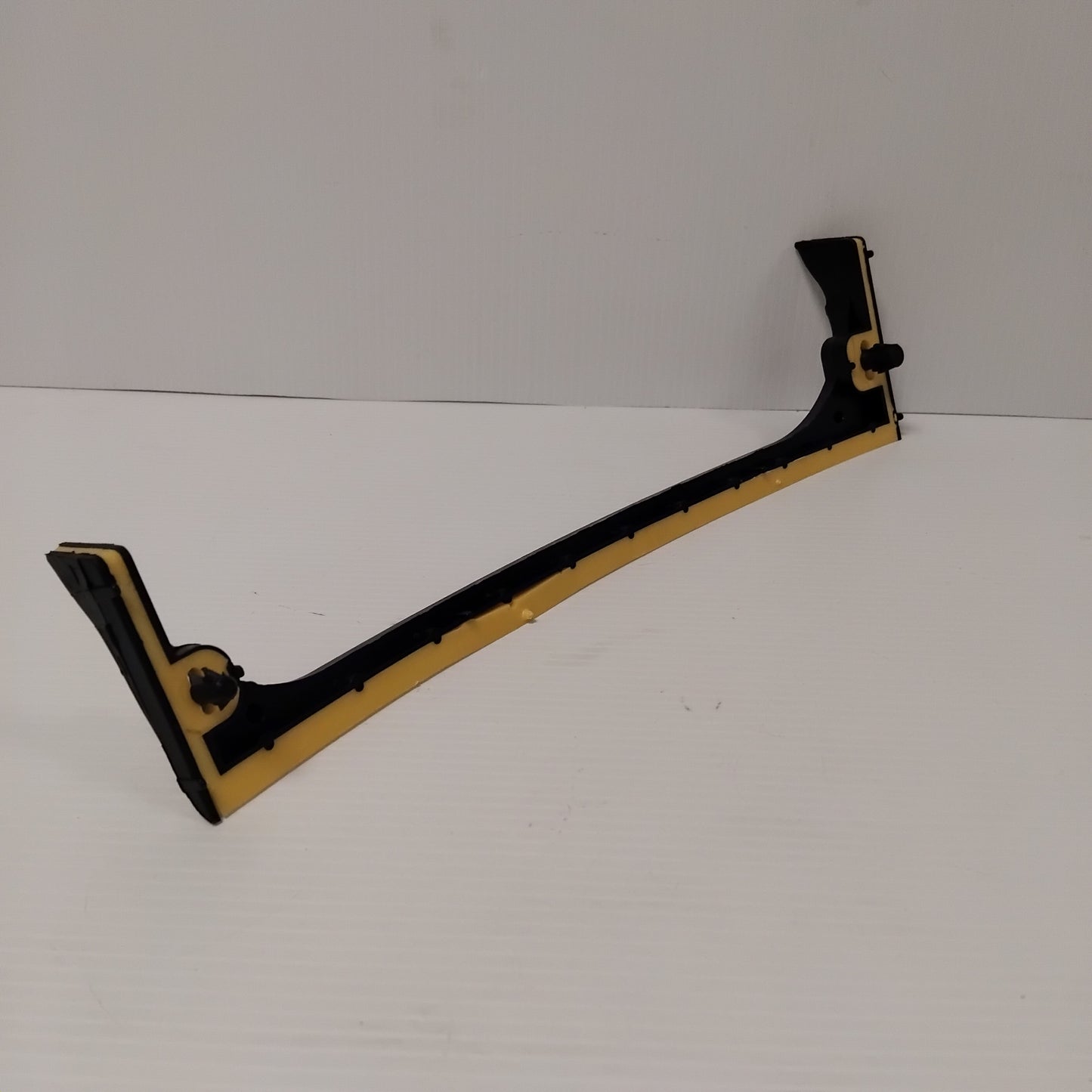 Genuine Left Lower Body Side Panel Seal - Ford Transit 2014- | 1847574