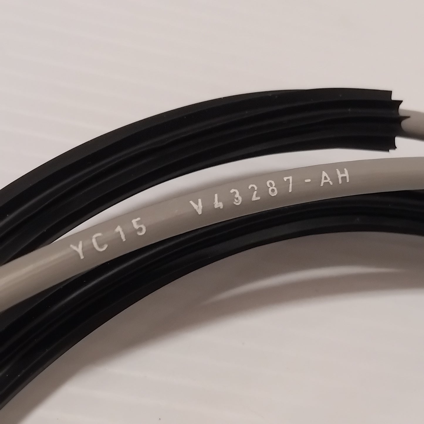 Genuine Ford Cable Assy | 4067066