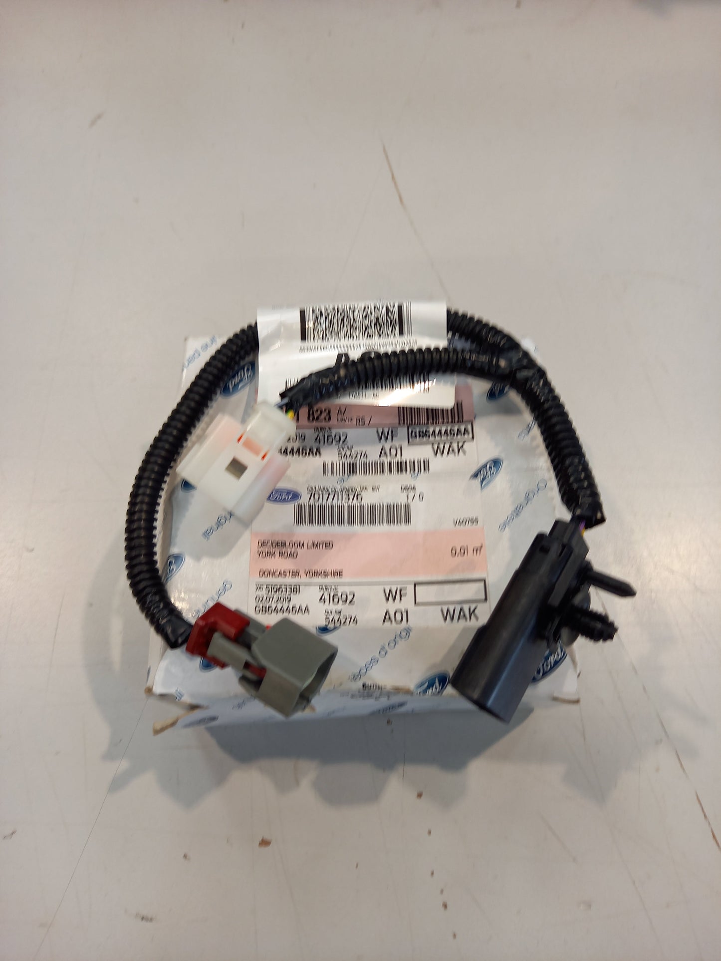 Genuine Jumper Wire with Headlamp Washer - Ford Kuga 2015-2020 | 1901823